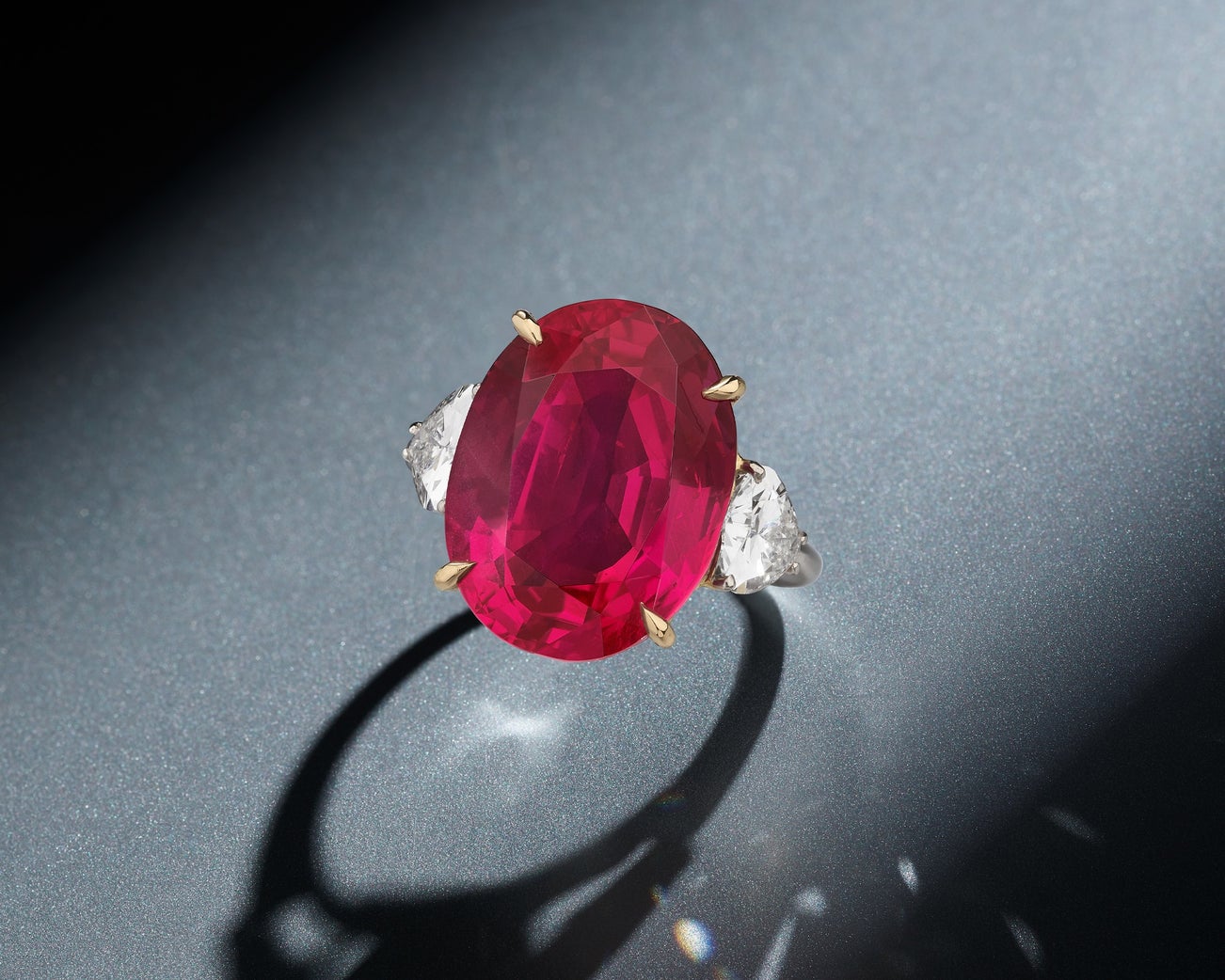 The Geneva Jewels Auction: THREE