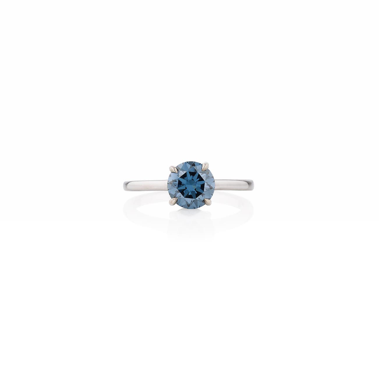 <p><em>Fancy Vivid Blue diamond ring weighing 1.35 carats,</em> CHF1,800,000&ndash;2,860,000</p>
