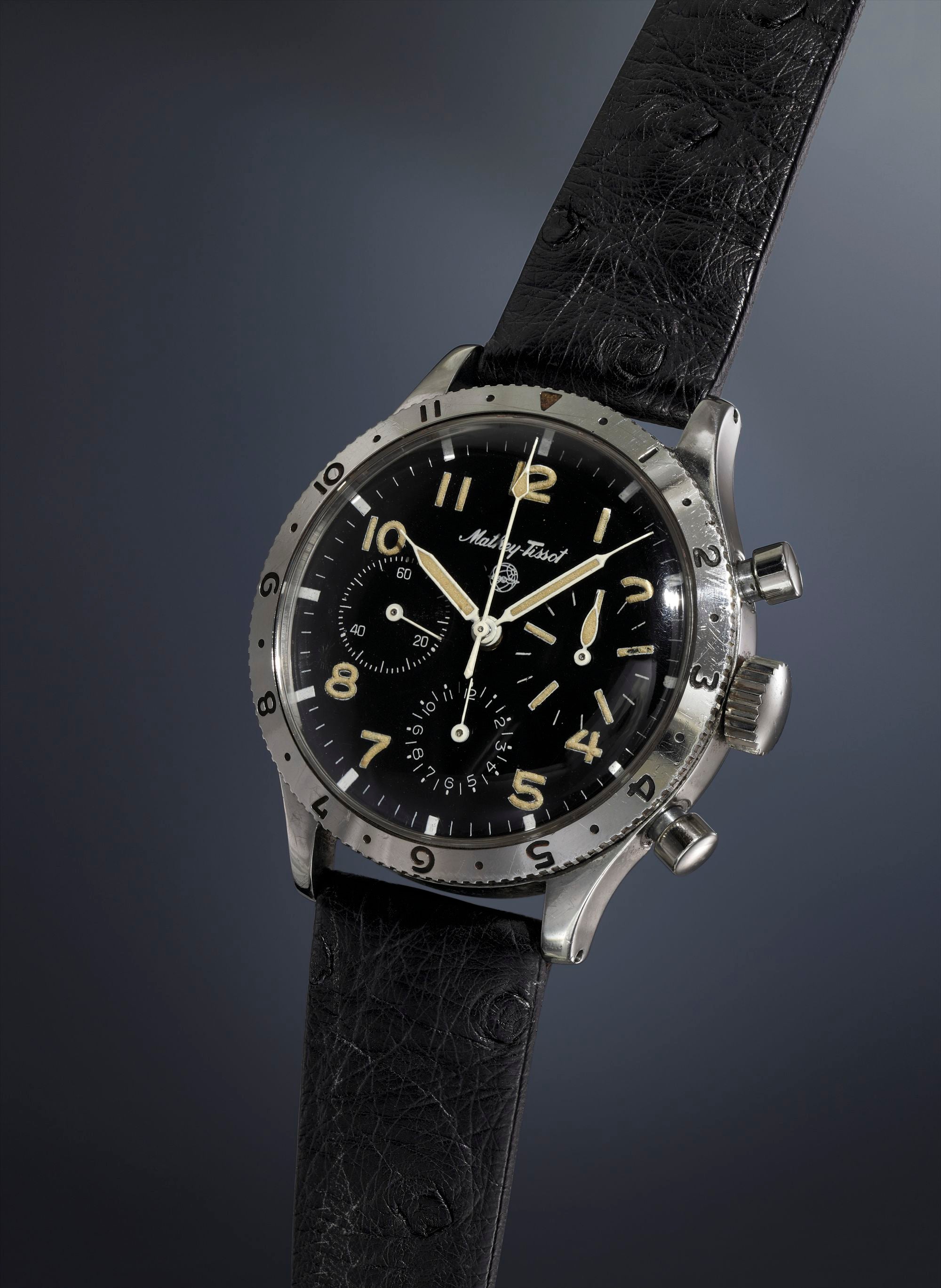 ビジネス・経済 START STOP RESET 88 Epic Chronographs Mathey-Tissot START-STOP-RESET: 88 Epic Stainless Steel Chronographs