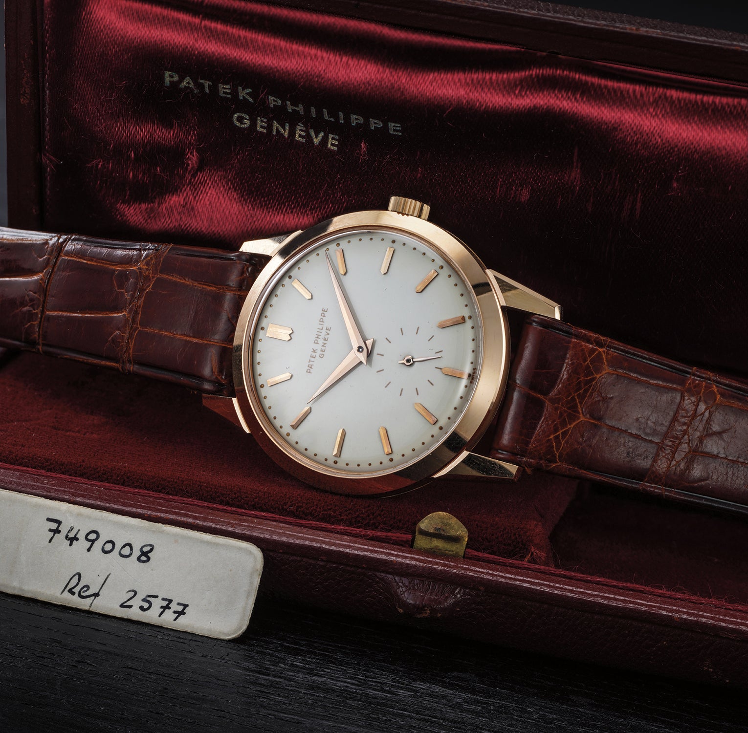 T*o様 PATEK PHILIPPE 18K 750 手巻き時計 本体 356 Patek Philippe The Geneva Watch Auction: XVII
