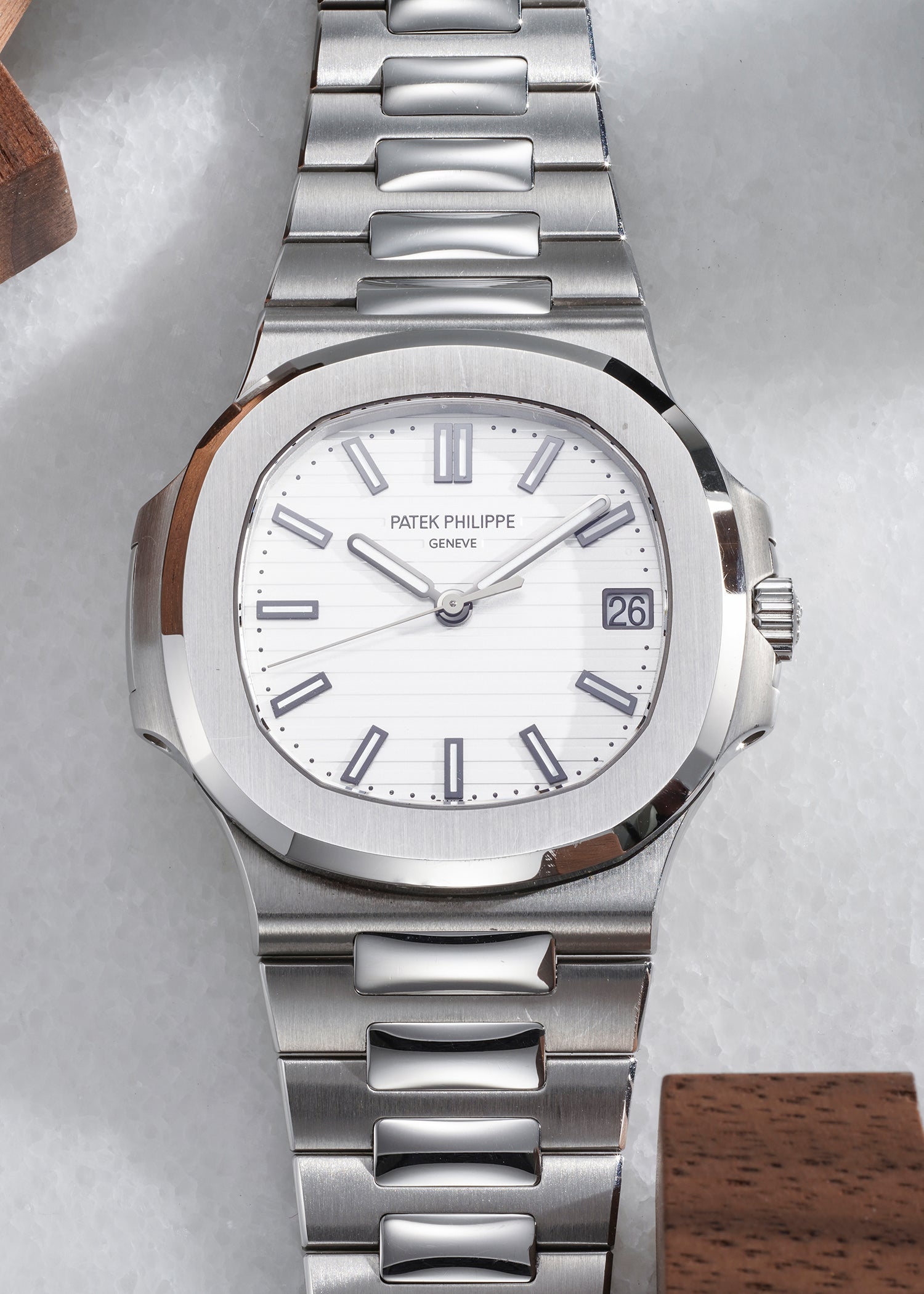 Patek Philippe Phillips Watches Online Auction: The Geneva