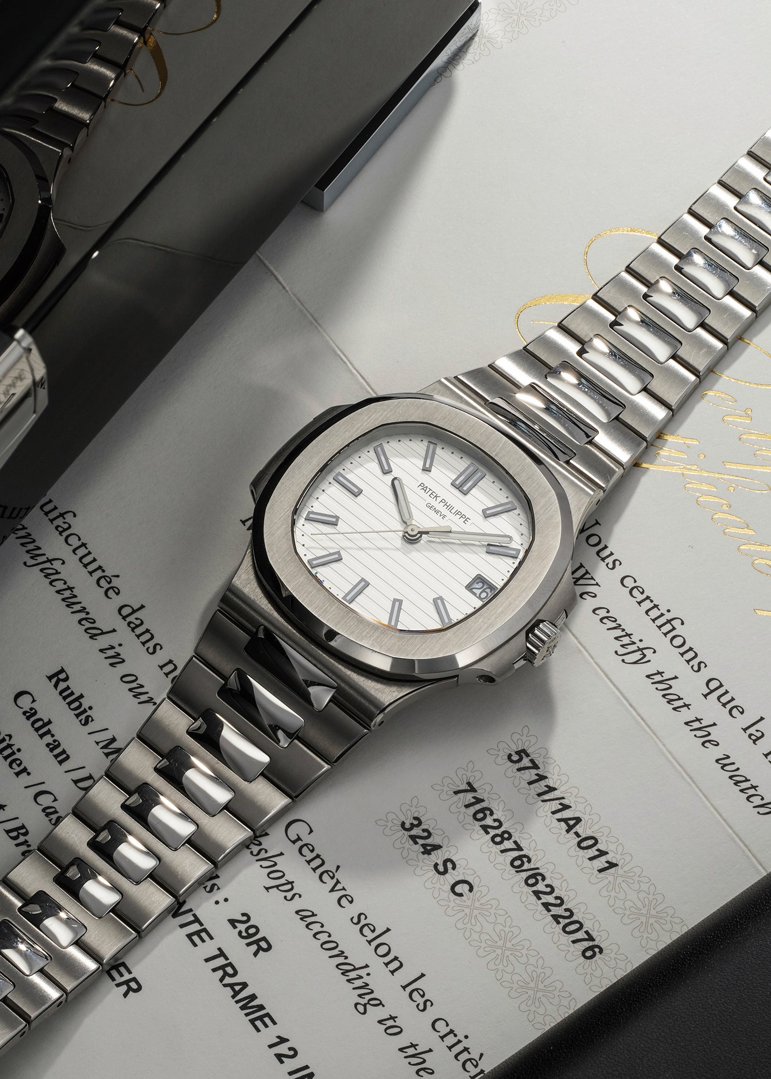 Patek Philippe Phillips Watches Online Auction: The Geneva