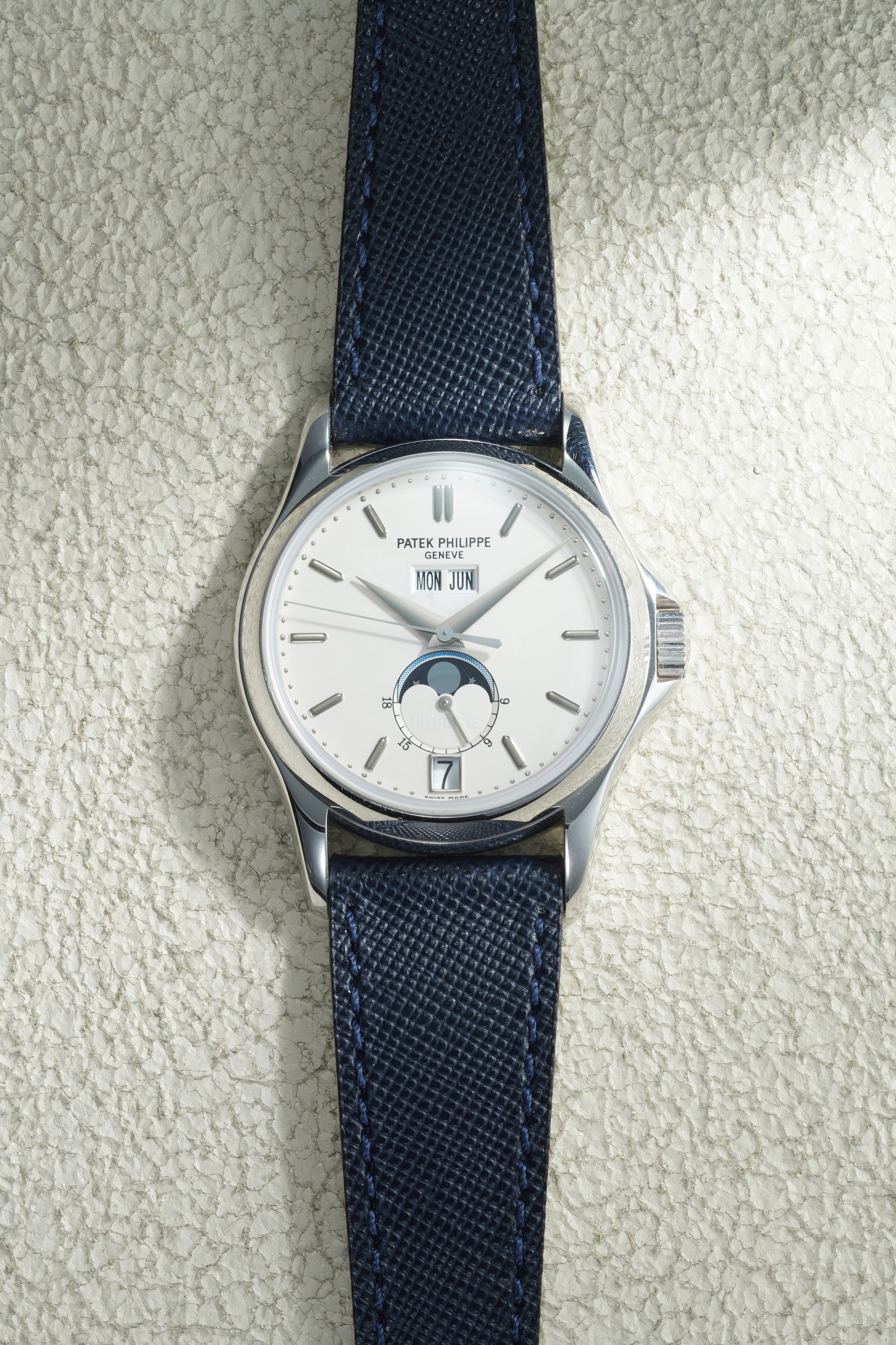 Patek Philippe Phillips Watches Online Auction: The Geneva