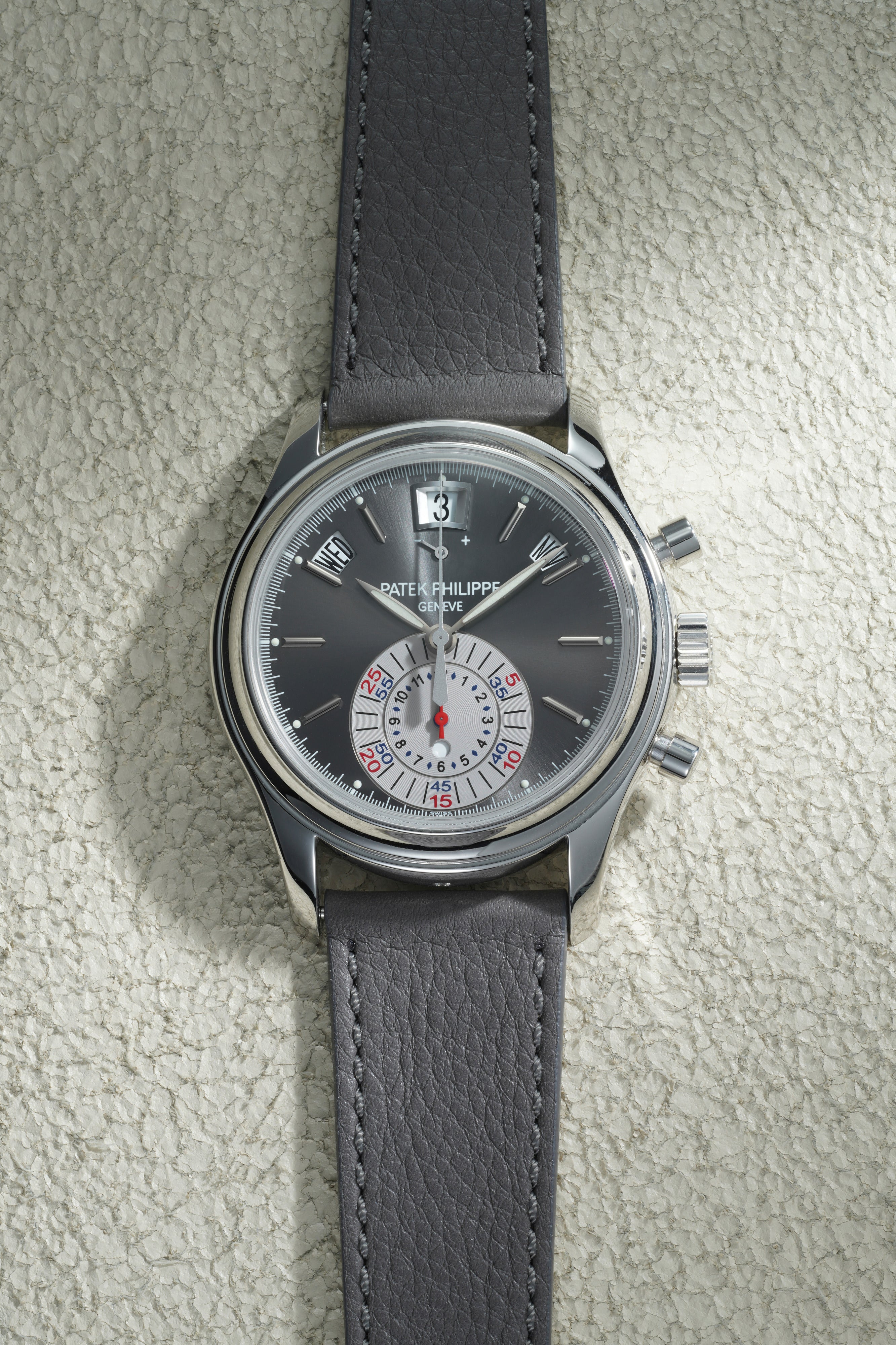 Patek Philippe Phillips Watches Online Auction: The Geneva