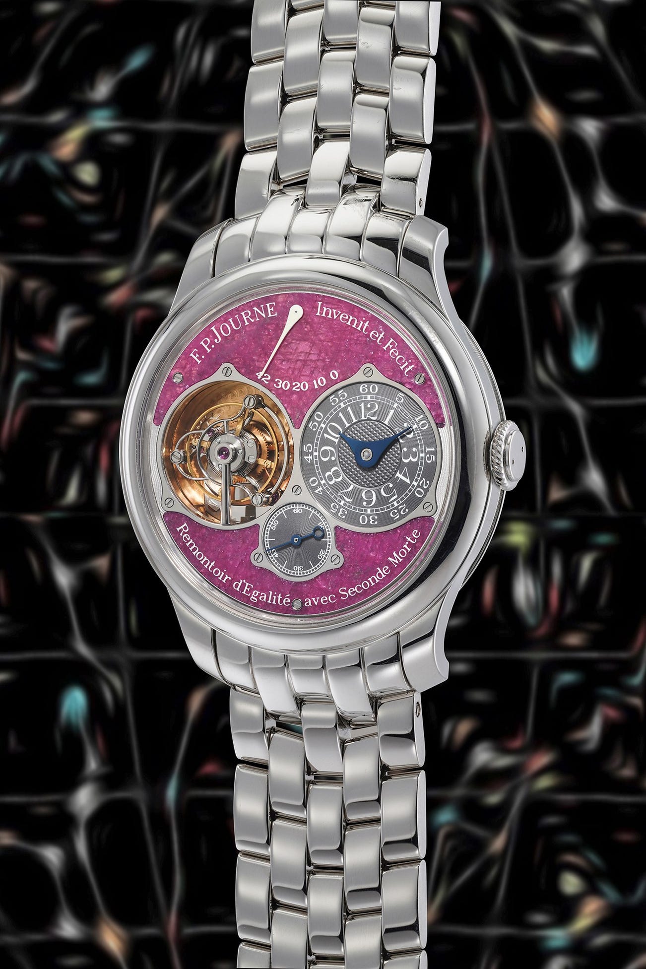 <p><strong>F.P.JOURNE</strong> <em>Tourbillon Souverain in platinum with ruby heart dial</em></p>
