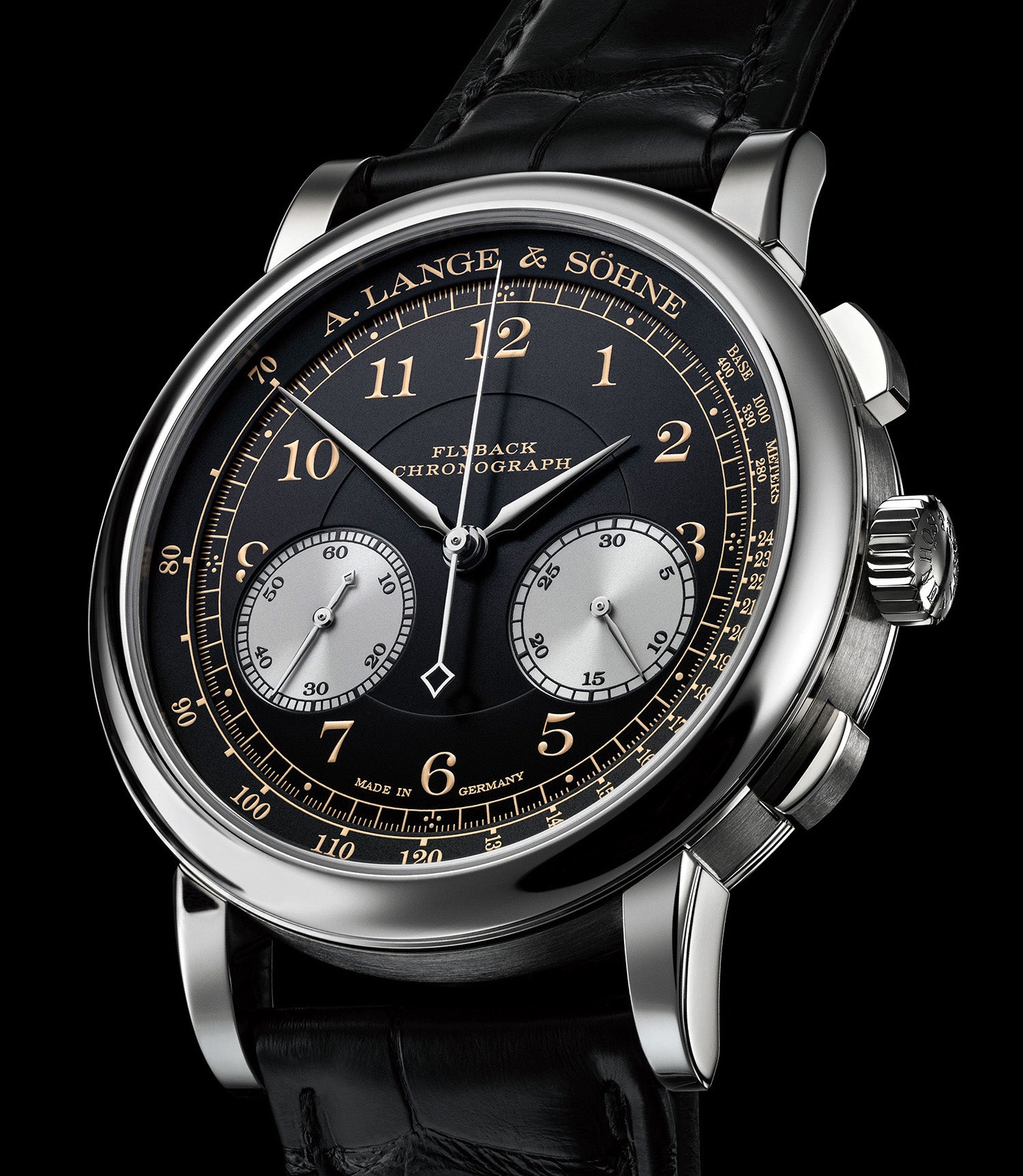 Ref. 414.047
A unique white gold flyback chronograph with hinged