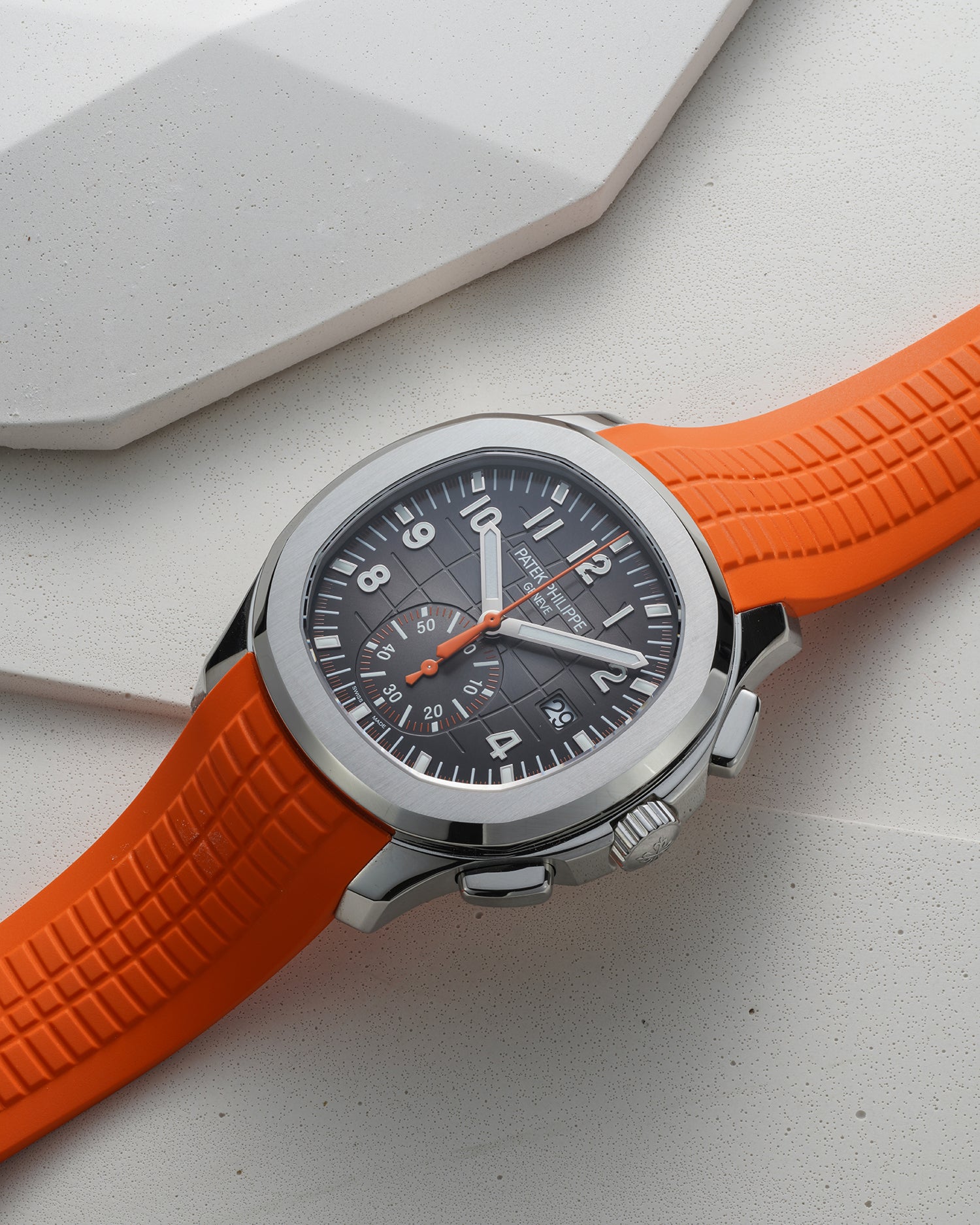 Patek Philippe Phillips Watches Online Auction: The Geneva
