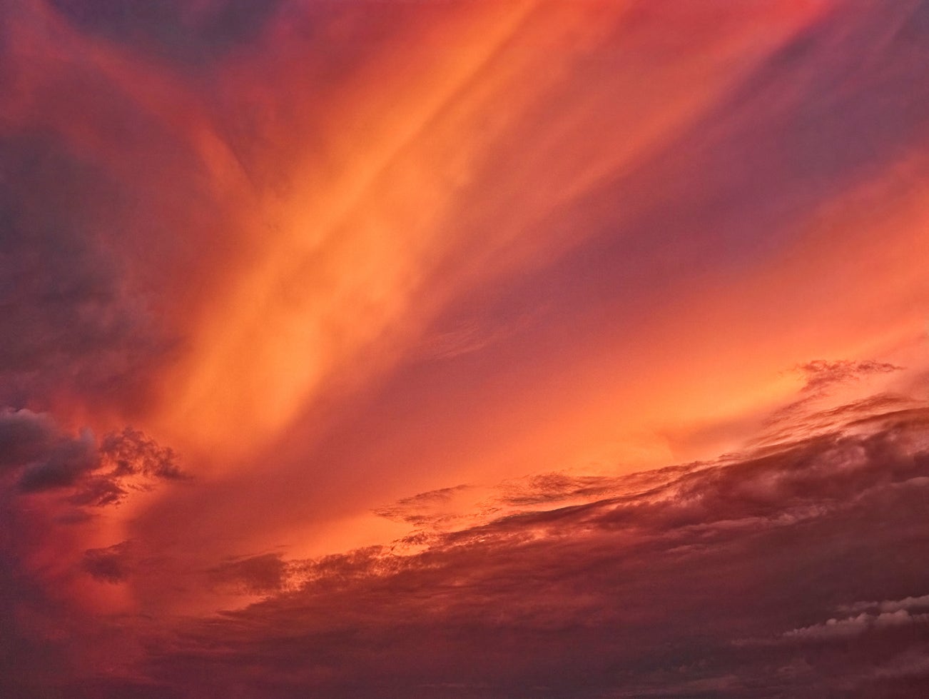 <p><strong>MARIANO VIVANCO</strong><em> Amazon Sky, Iquitos, </em>2022</p>