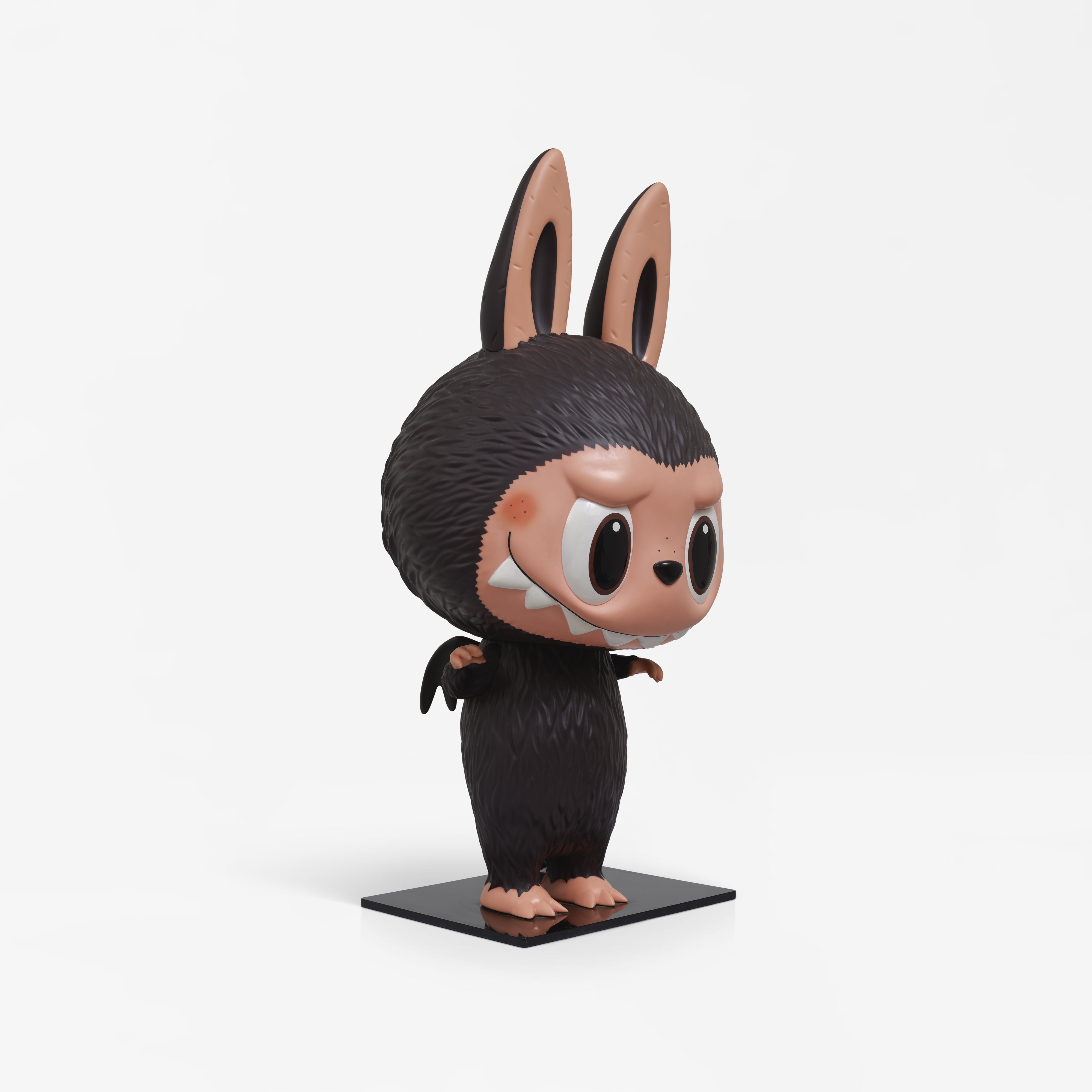 Kasing Lung Modern & Contemporary Art: Online Auction, Hong Kong