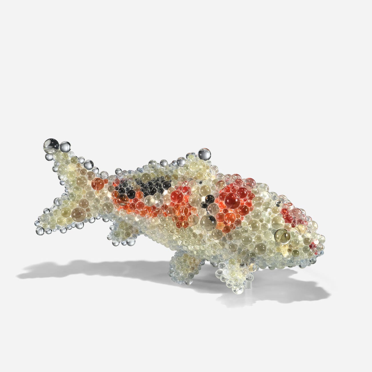 <p><strong>KOHEI NAWA</strong> <em>PixCell-Carp #5</em>, 2013</p>
