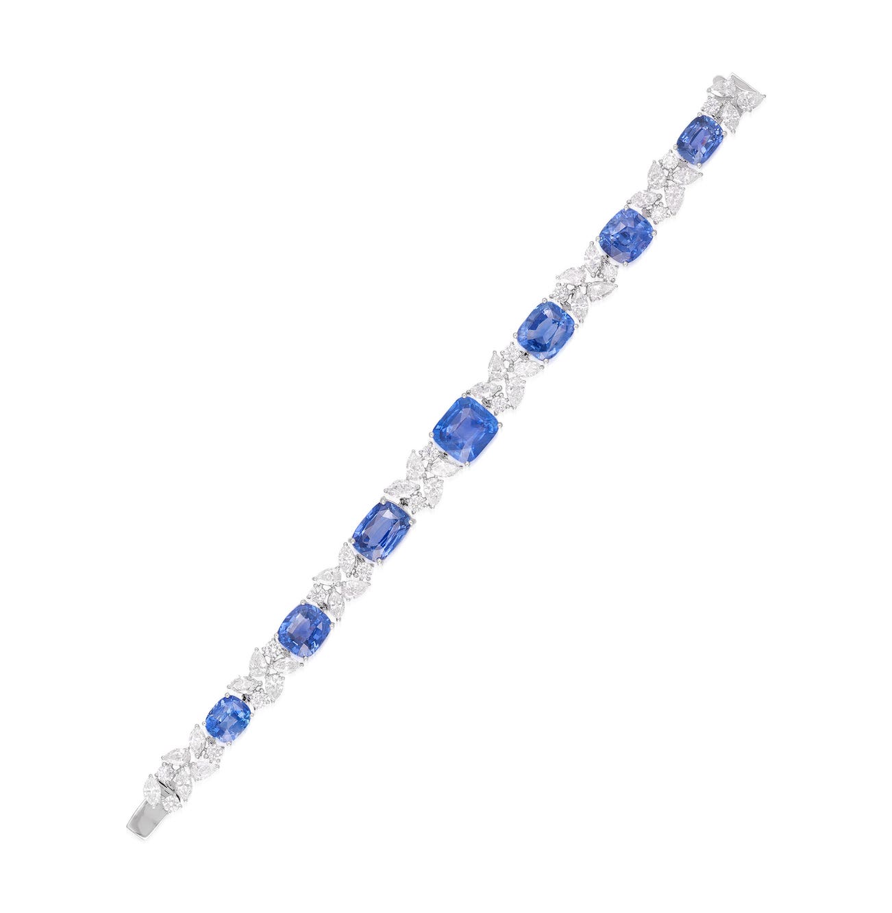 <p><em>Sapphire and Diamond Bracelet</em>, HK$580,000&ndash;800,000</p>
