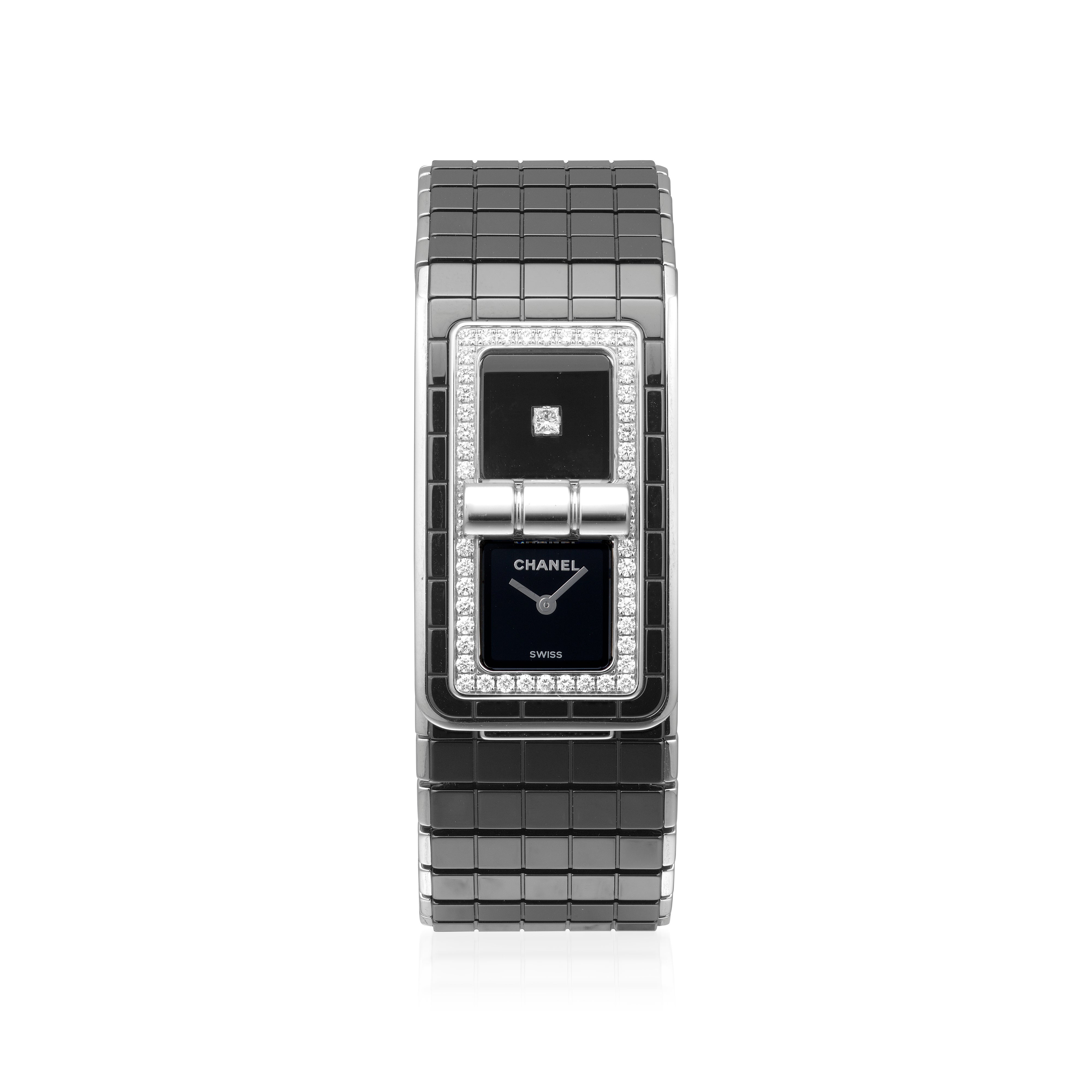 Chanel Hong Kong Jewels: Online Auction