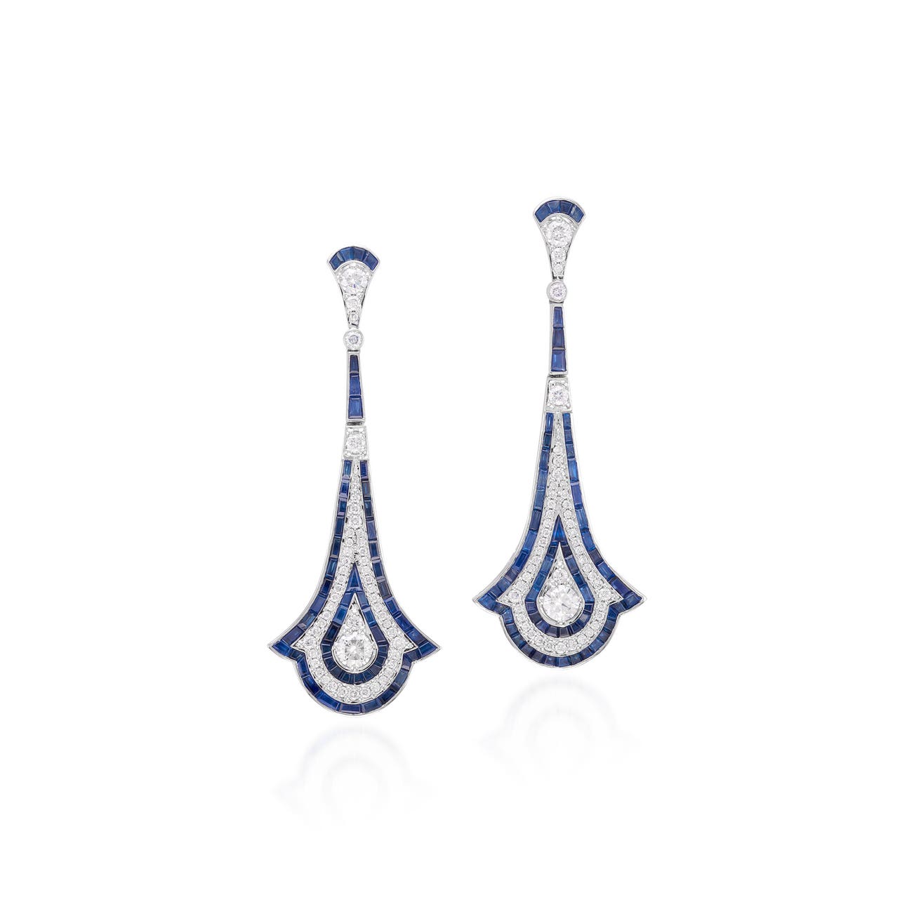 <p><em>Pair of Diamond and Sapphire Earrings</em>, HK$40,000 &ndash; 60,000</p>
