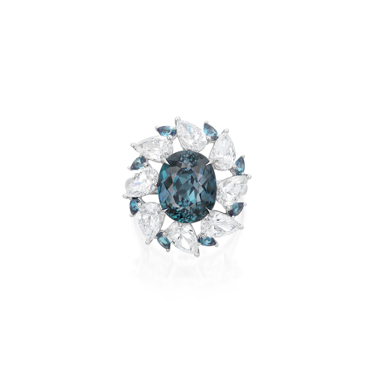 <p><em>Alexandrite chrysoberyl and diamond ring</em>, HK$2,300,000 &ndash; 3,200,000</p>
