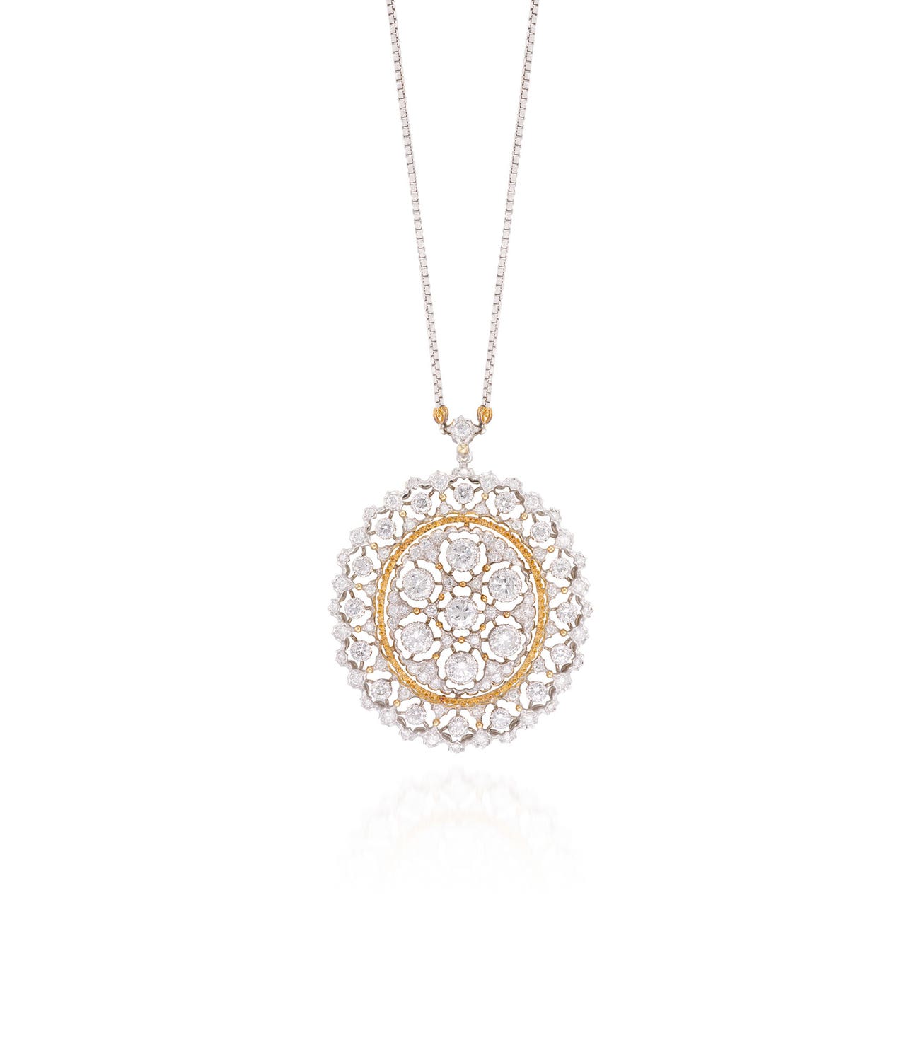 <p><strong>GIANMARIA BUCCELLATI</strong> <em>Diamond pendent necklace/brooch combination</em>, HK$40,000 – 100,000</p>