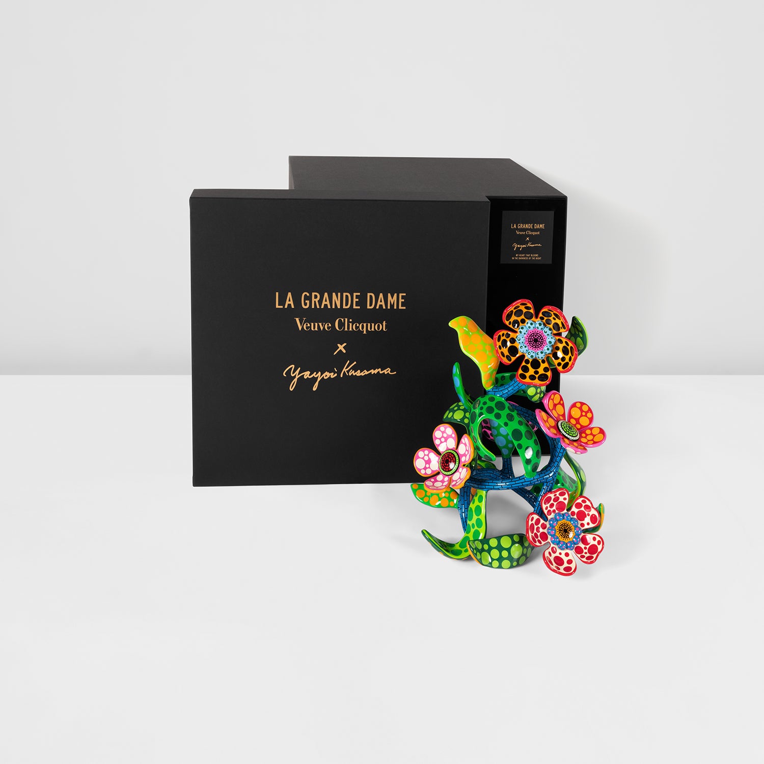 草間彌生x Veuve Clicquot La Grande Dame Editions, Photographs and
