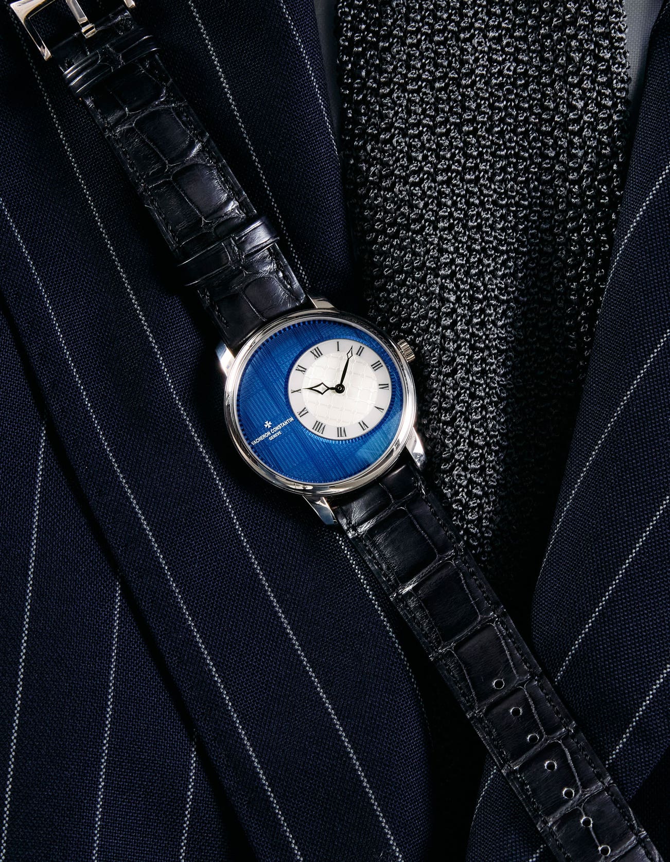 <p><strong>VACHERON CONSTANTIN</strong> <em>Metiers D'Art Elegance Sartoriale "Tartan" in white gold</em></p>