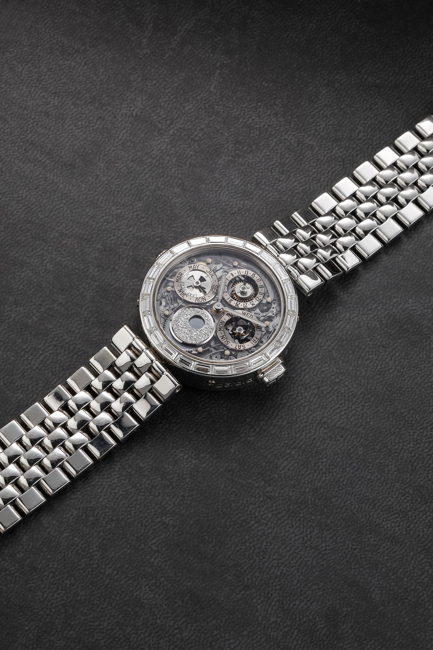 サトシPHILILPPE MODEL プレミアータ Gérald Genta The Hong Kong Watch Auction: XIII
