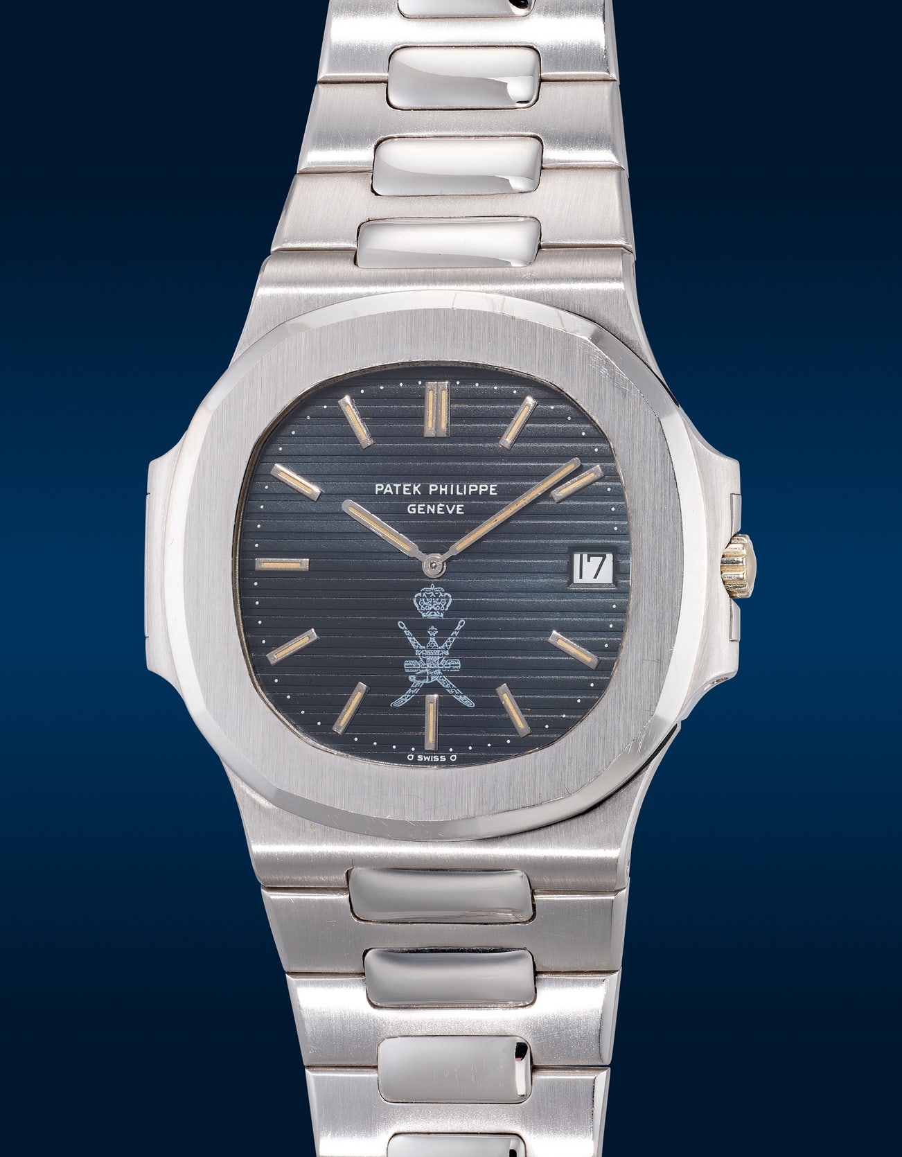 <p><strong>PATEK PHILIPPE</strong> <em>“Royal Khanjar” 3700/1 in white gold with Gay Frères bracelet, Extract from the Archives and Asprey presentation box, retailed by Asprey</em>, 1978</p>
