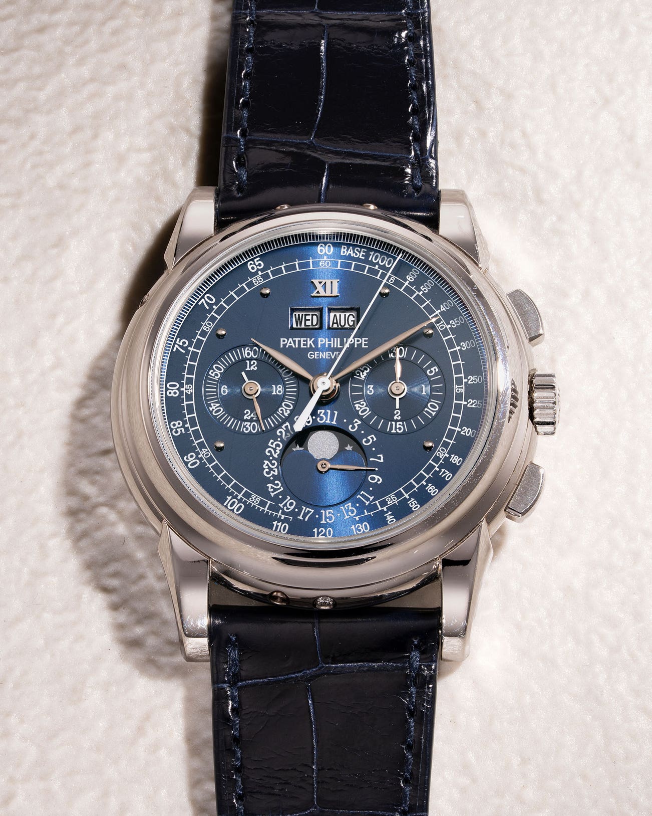 <p><strong>PATEK PHILIPPE</strong>&nbsp;<em>Ref. 5970P-018 in platinum with blue dial and Roman numerals at 12 o&rsquo;clock</em>, HK$3,500,000-7,000,000</p>

