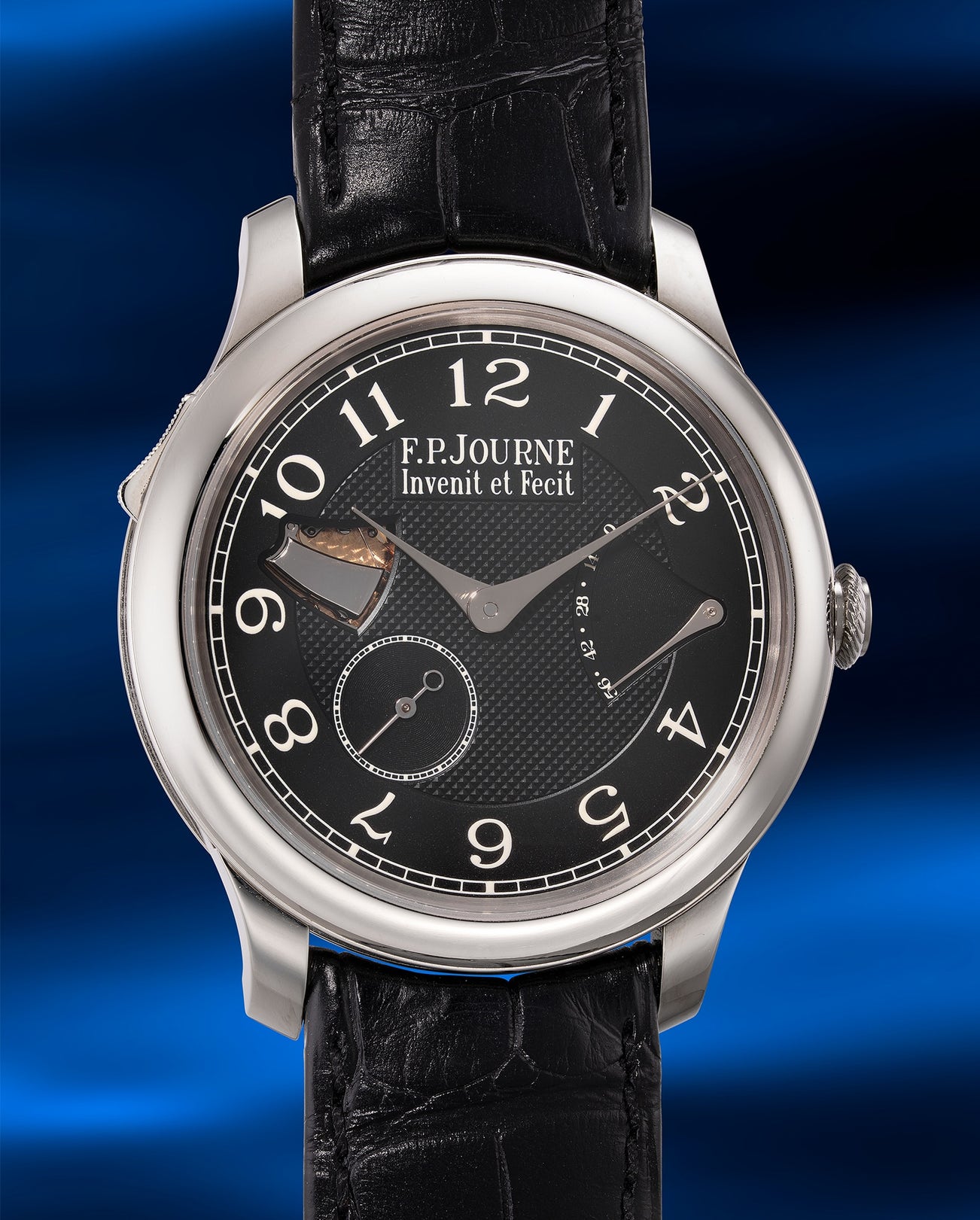 <p><strong>F. P. JOURNE</strong>&nbsp;<em>R&eacute;p&eacute;tition Souveraine "Black Label"</em></p>
