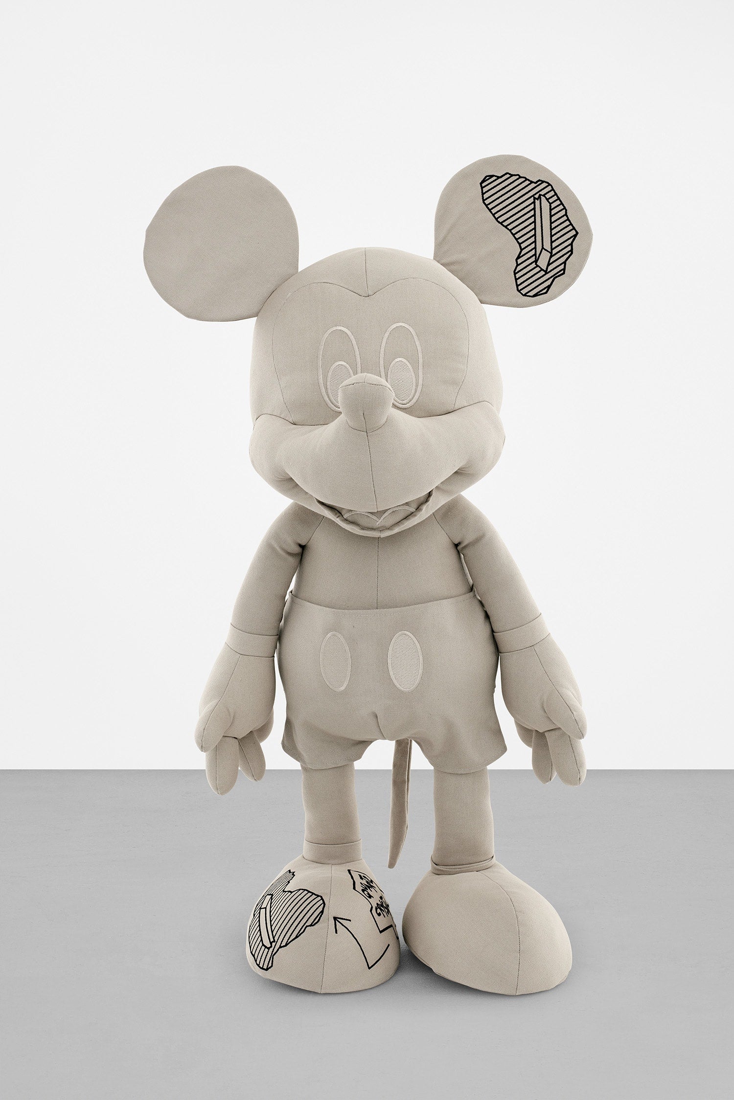 Daniel Arsham x APPortfolio: Works for Sale, Upcoming Auctions