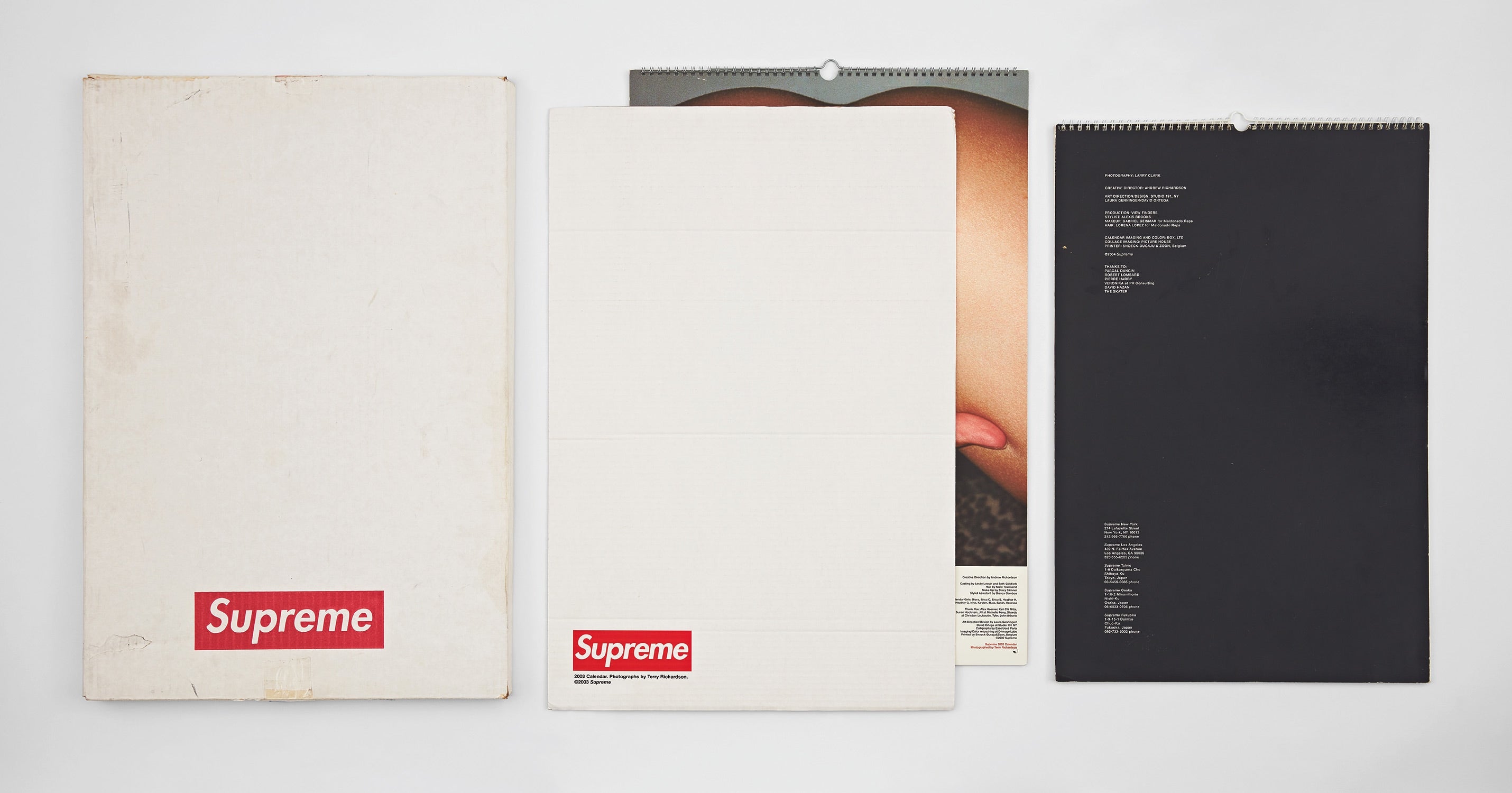 Supreme 24/7