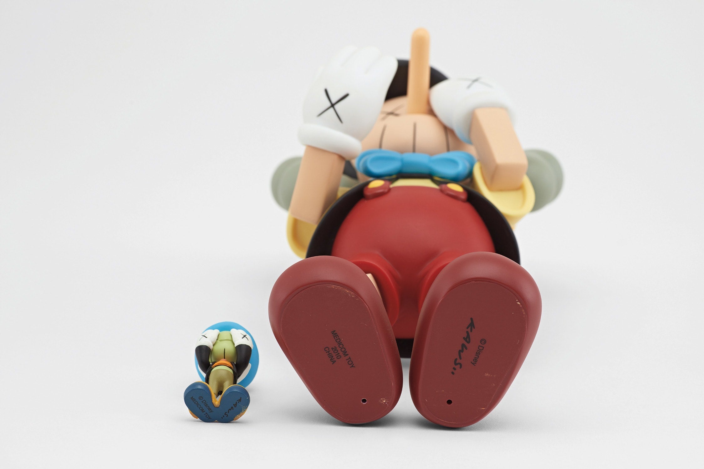 KAWS 24/7