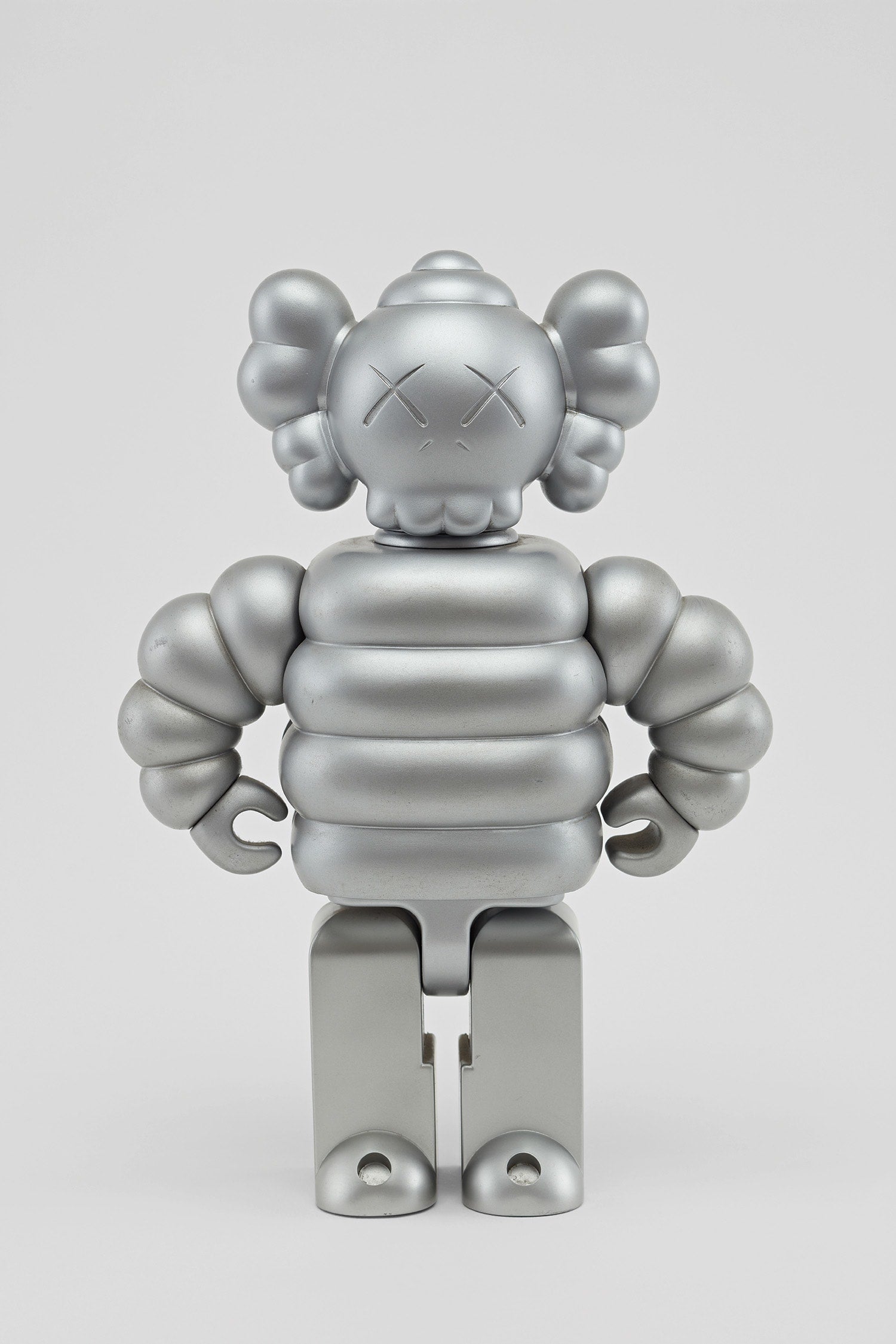 KAWS x Dior 24/7