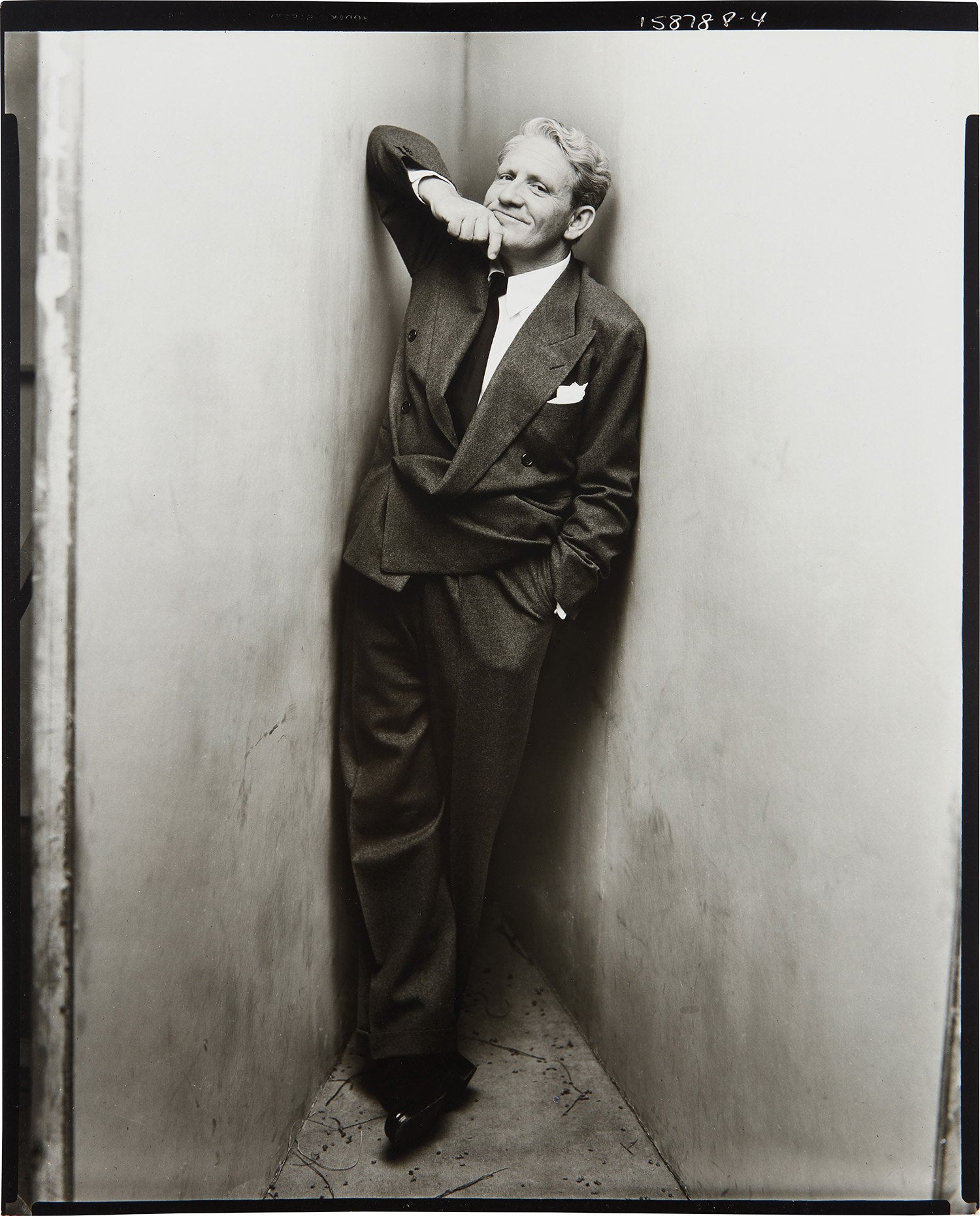 Irving Penn Habitat: Online Auction