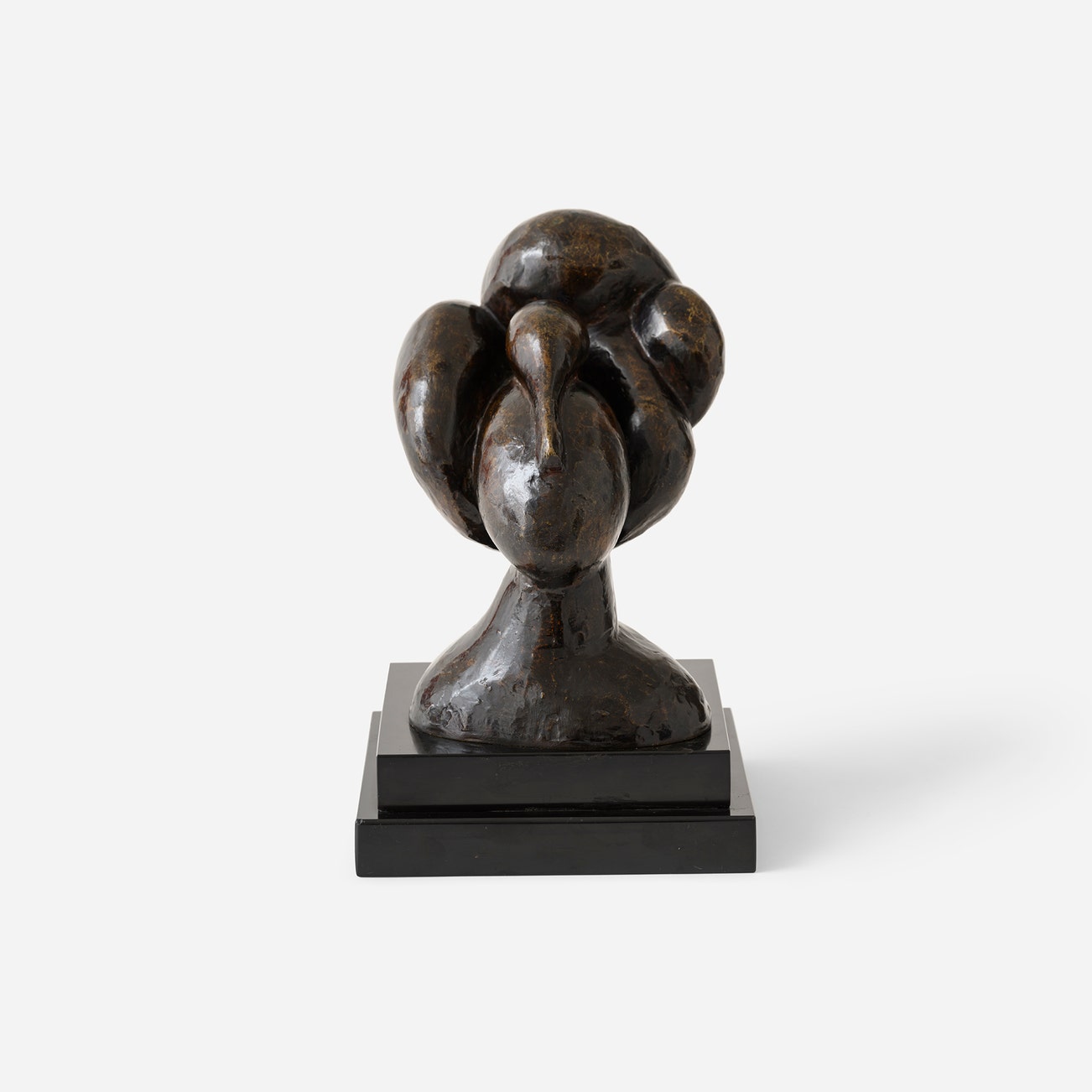 <p><strong>HENRI MATISSE</strong> <em>Le Tiar&eacute;,</em> $700,000&ndash;1,000,000</p>
