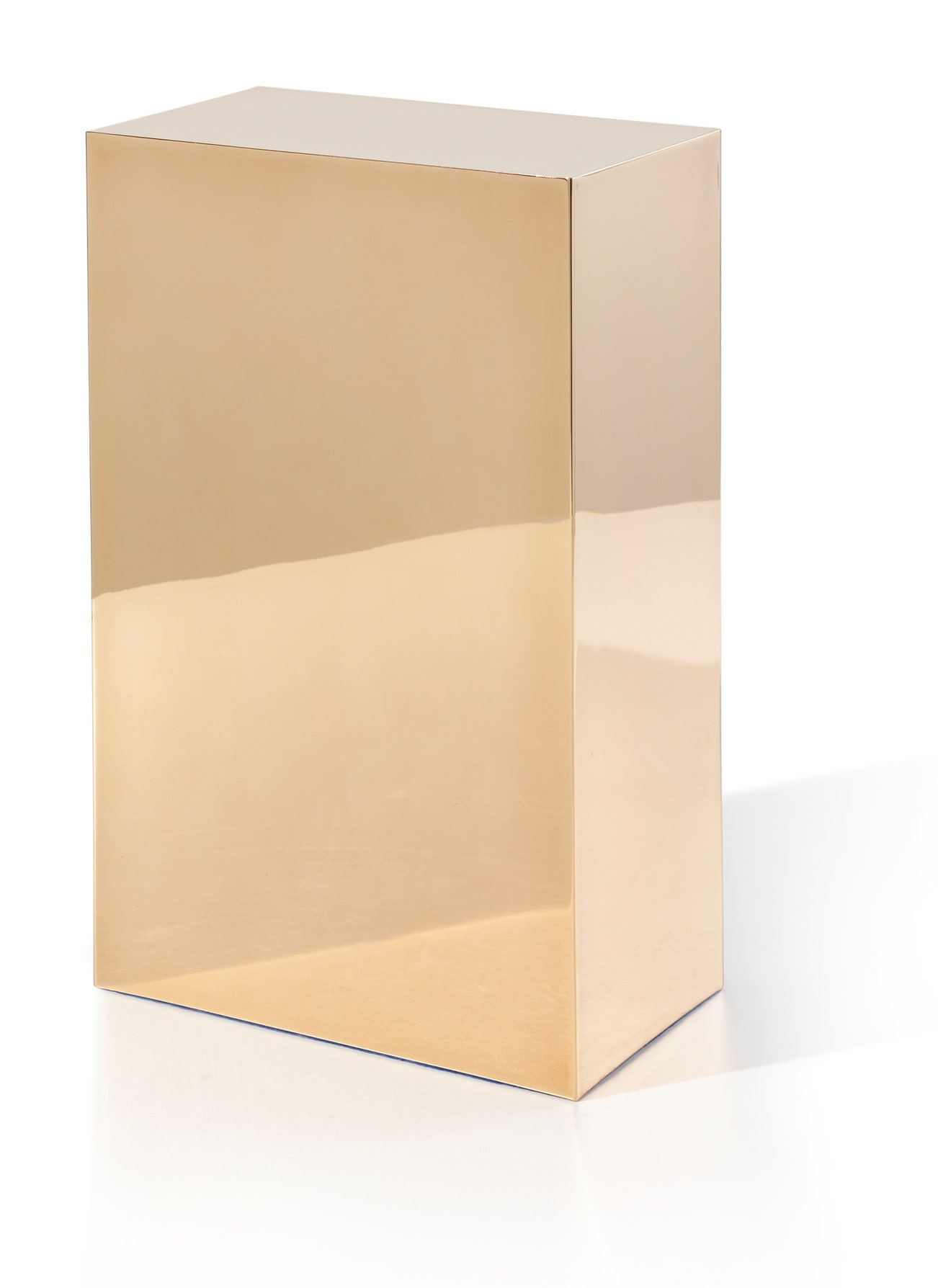 <p><strong>JOHN MCCRACKEN</strong> <em>Alpha - 2,</em> $20,000-30,000</p>
