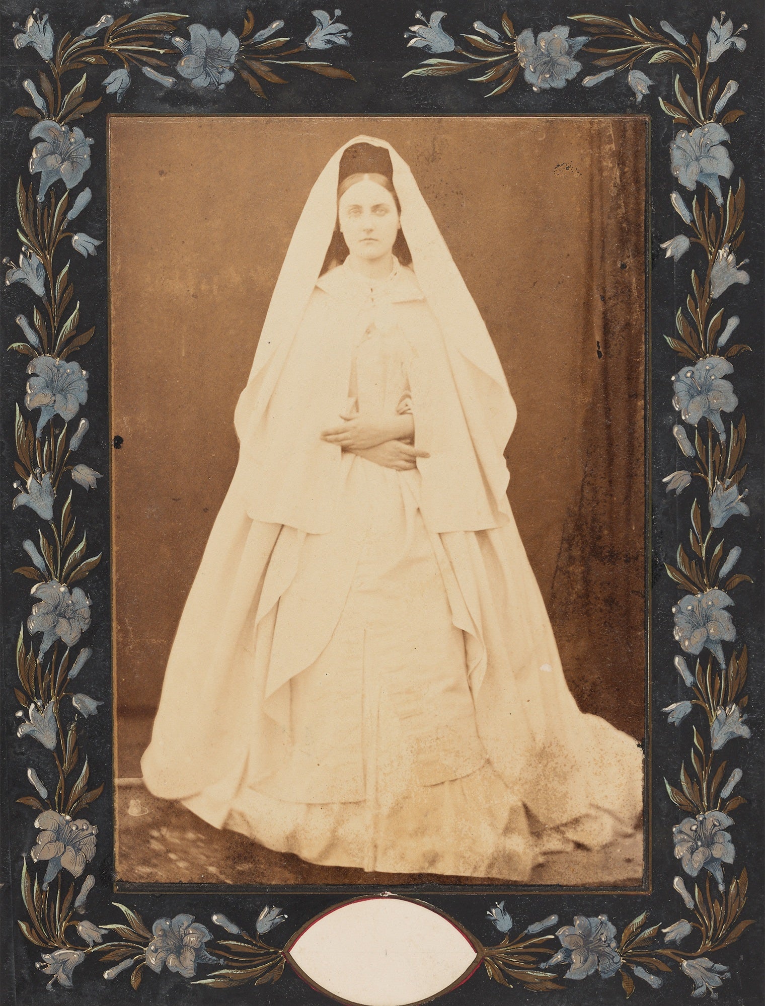 <p><strong>PIERRE-LOUIS PIERSON</strong>&nbsp;<em>A Pair of Images of the Countess de Castiglione (2 prints),</em>&nbsp;1860s</p>
