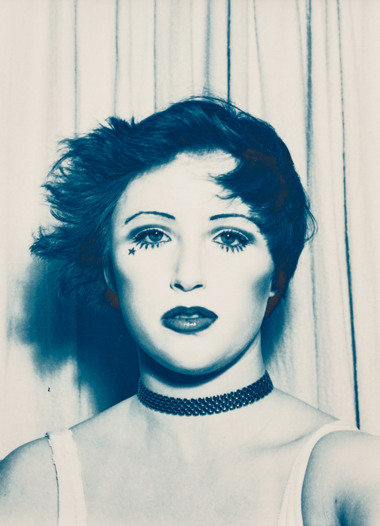 <p><strong>CINDY SHERMAN</strong> <em>Magic Time</em>, $7,000 &ndash; 9,000</p>
