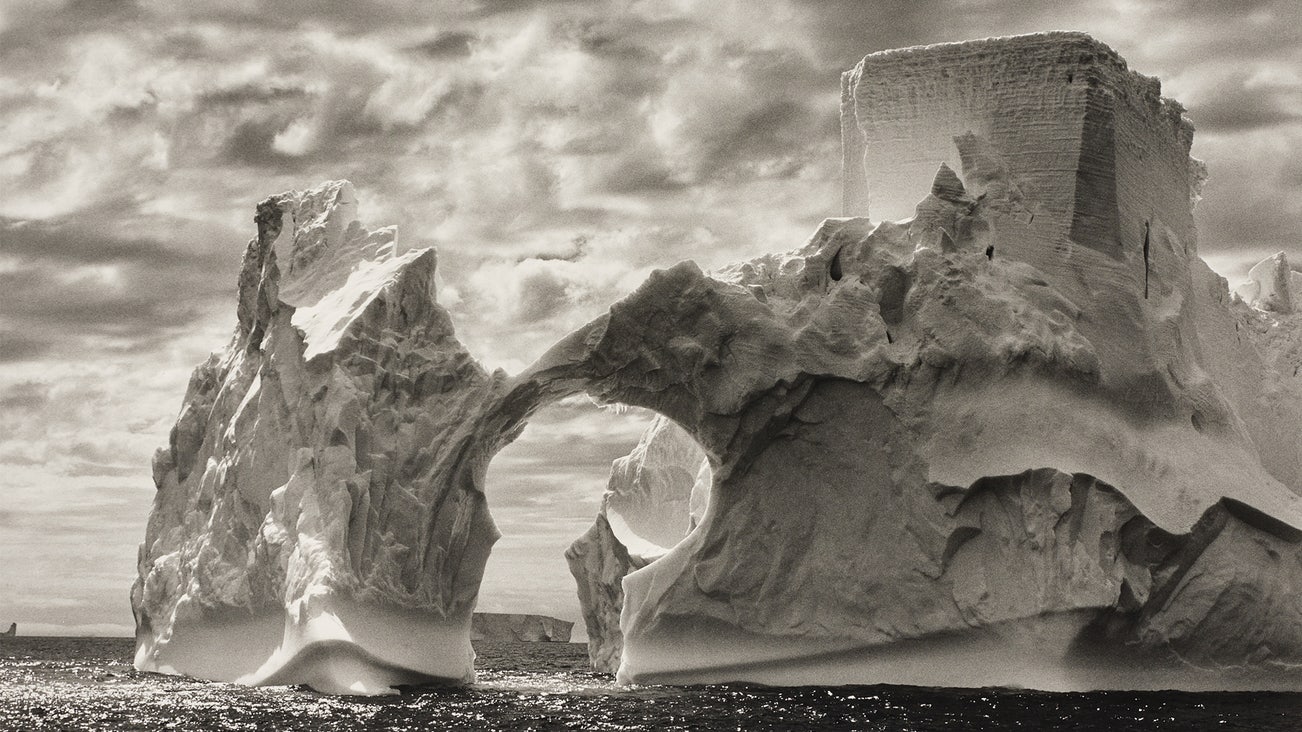 Exposure: Photographs Online Auction