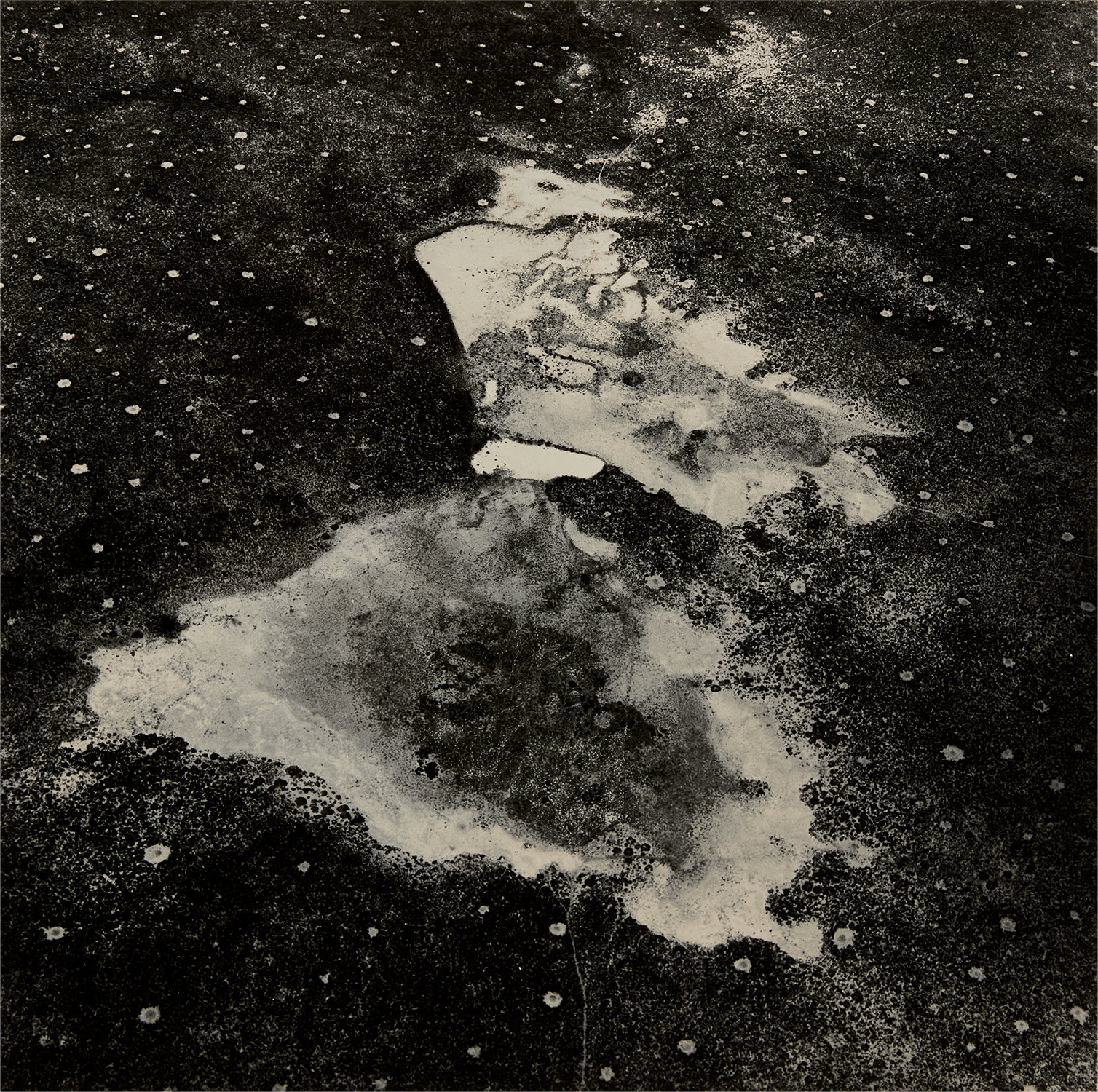 Emmet Gowin Inside the Photograph: Further Selections from the