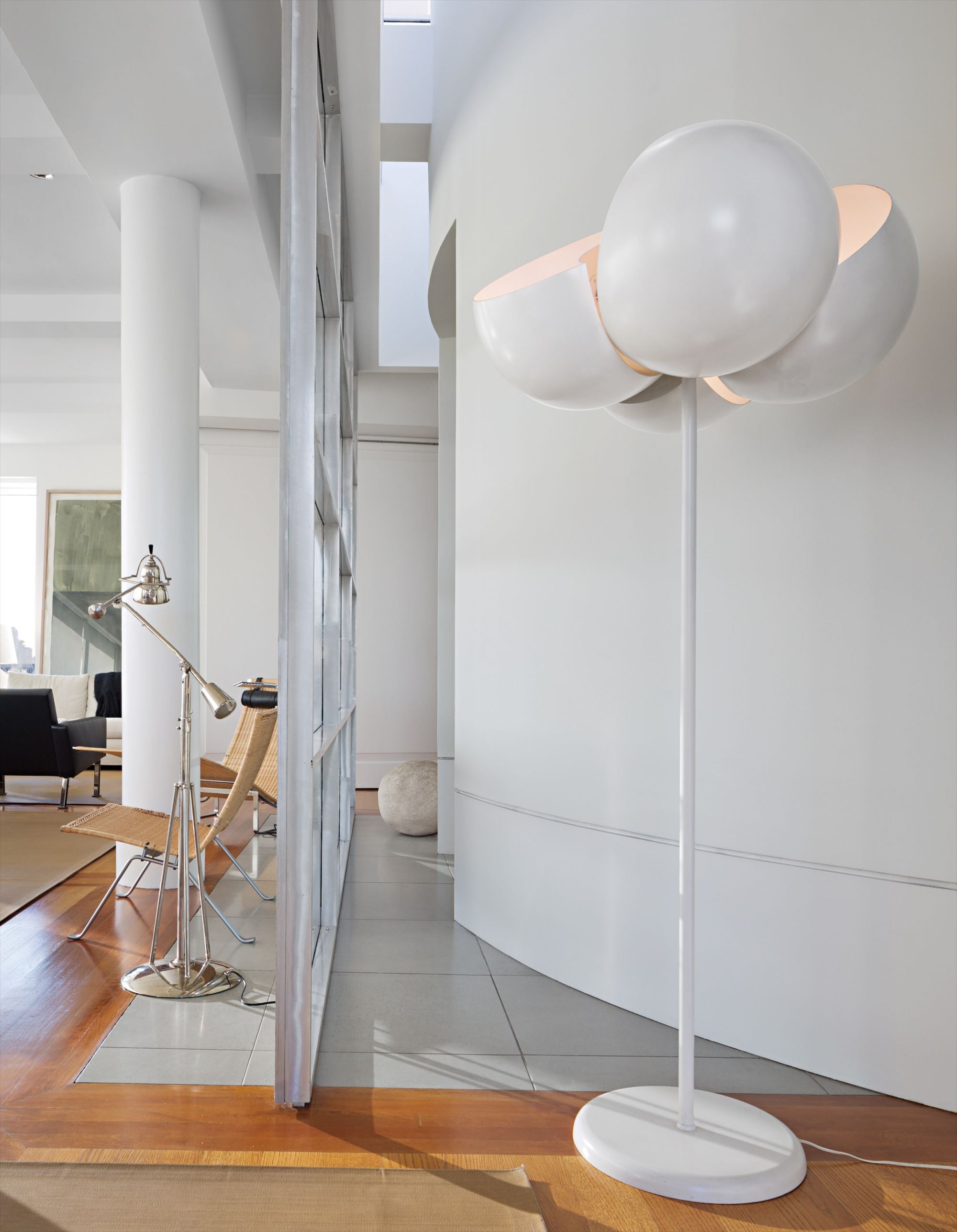 Vico Magistretti Light & Aerie: The Collection of Lee F. Mindel,