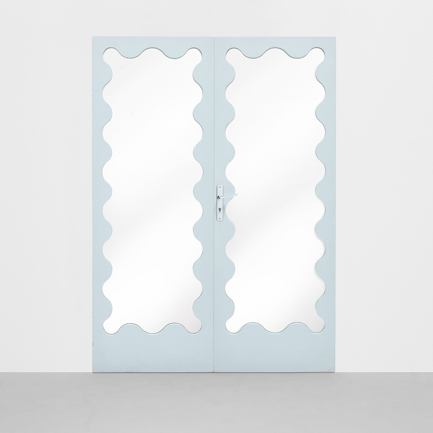 Jean Royère Design: Online Auction