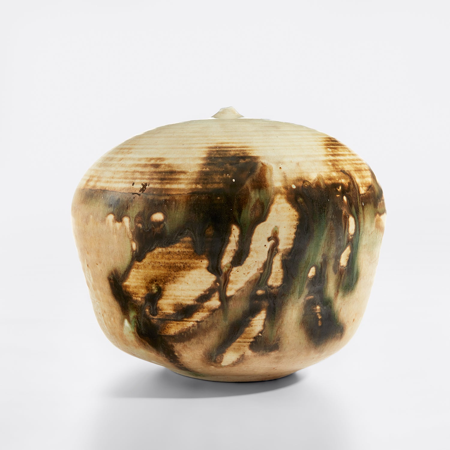 Toshiko Takaezu: Works for Sale, Upcoming Auctions & Past Results