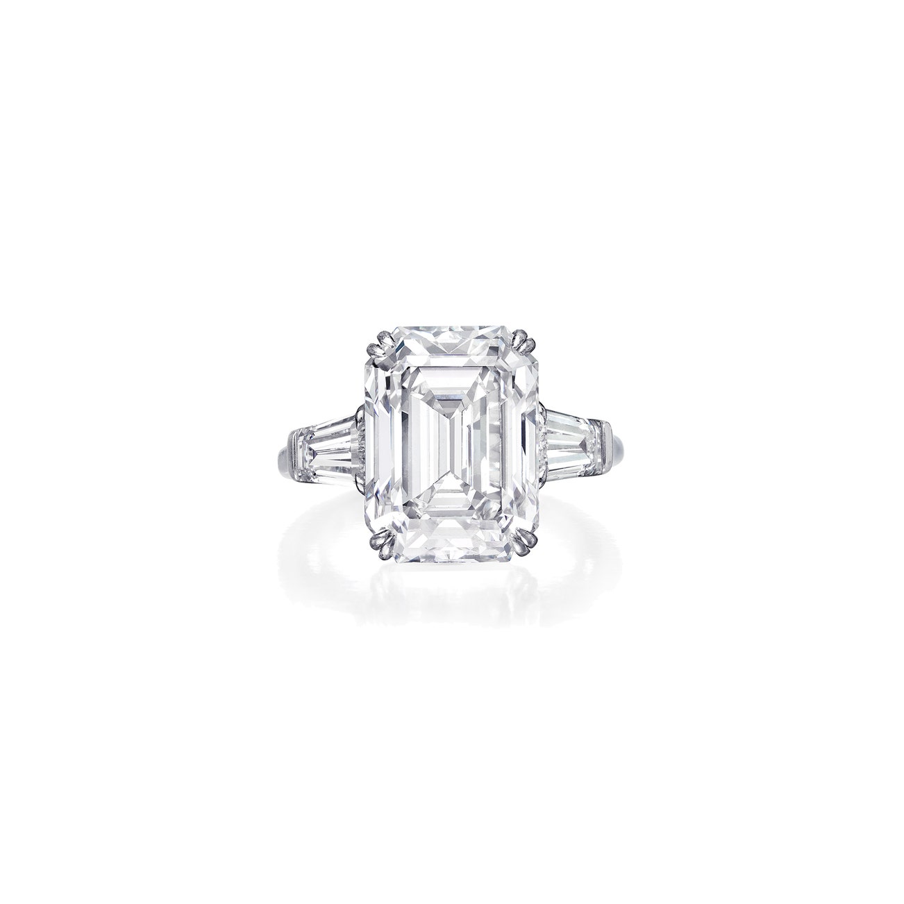 <p><em>Diamond Ring, 7.30 carats</em>, $120,000-220,000</p>
