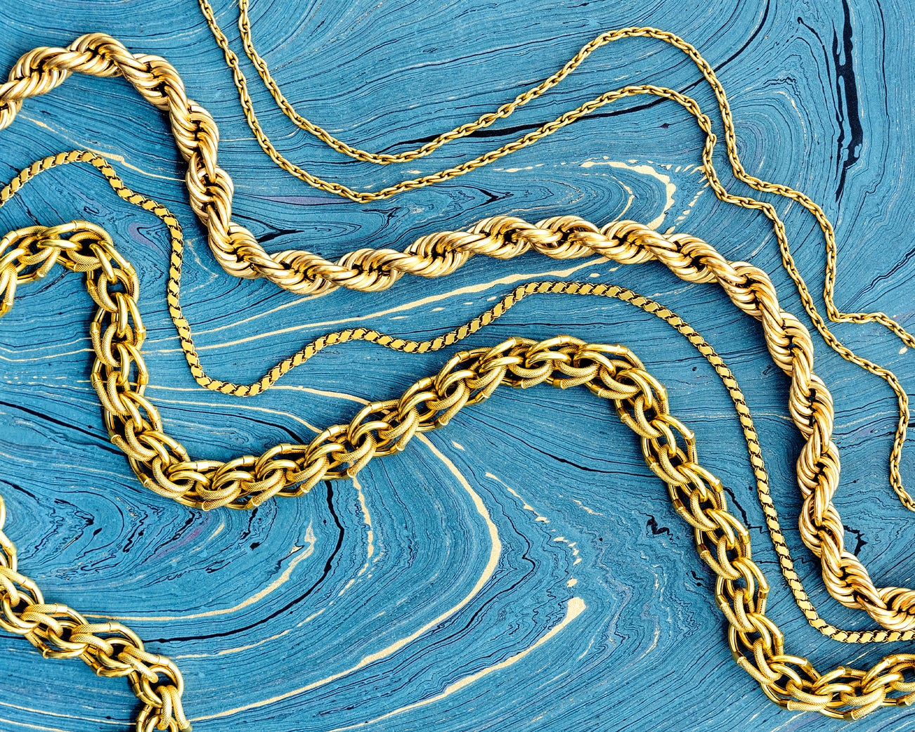 Jewels & More: Online Auction