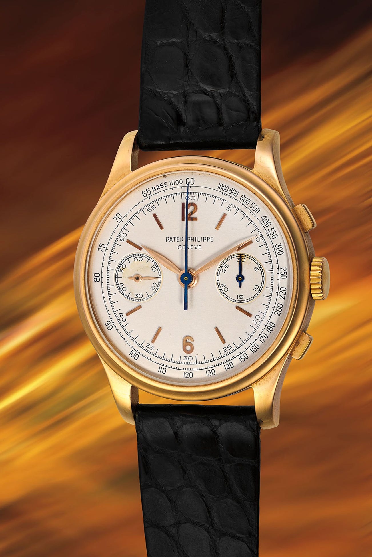 <p><strong>PATEK PHILIPPE</strong> <em>Reference 530, 18K pink gold, fresh-to-the-market</em></p>
