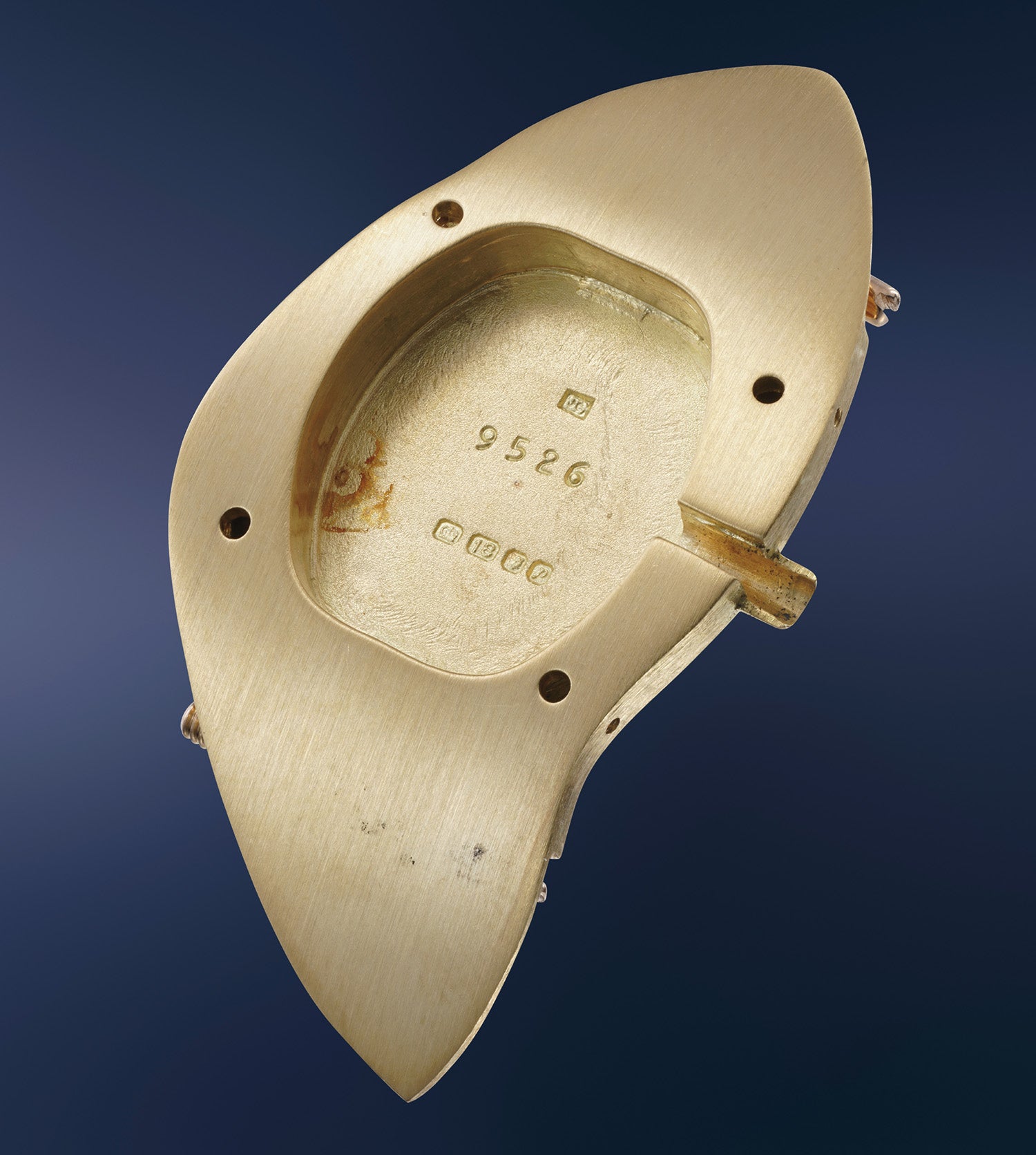 Cartier アーチ型置時計 Bonhams : Cartier. A fine 18K gold Tank Cintrée with deployant