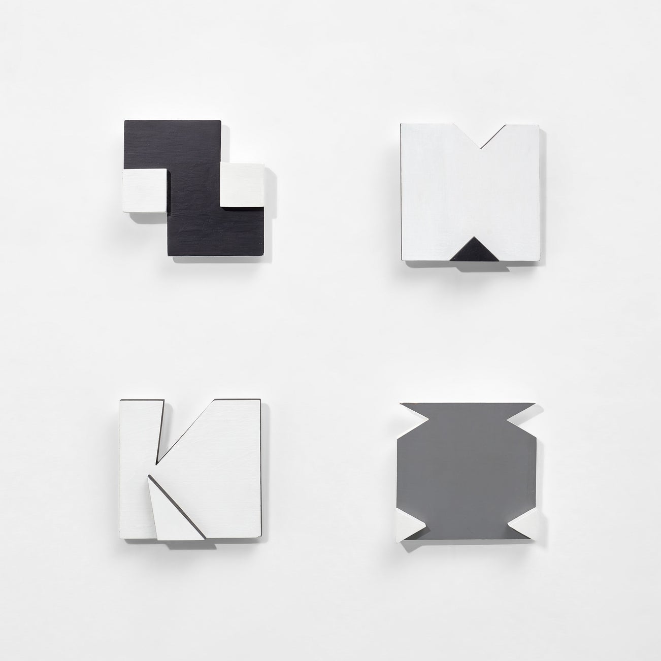 <p><strong>LYGIA PAPE</strong> <em>Book of Night and Day I</em>, £120,000–180,000</p>