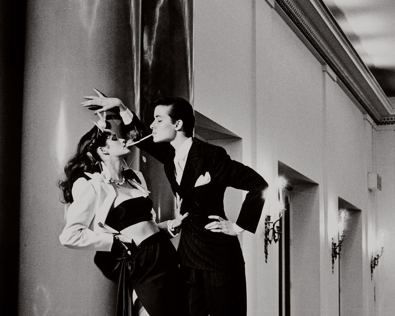 Photographs & Helmut Newton: Provocateur