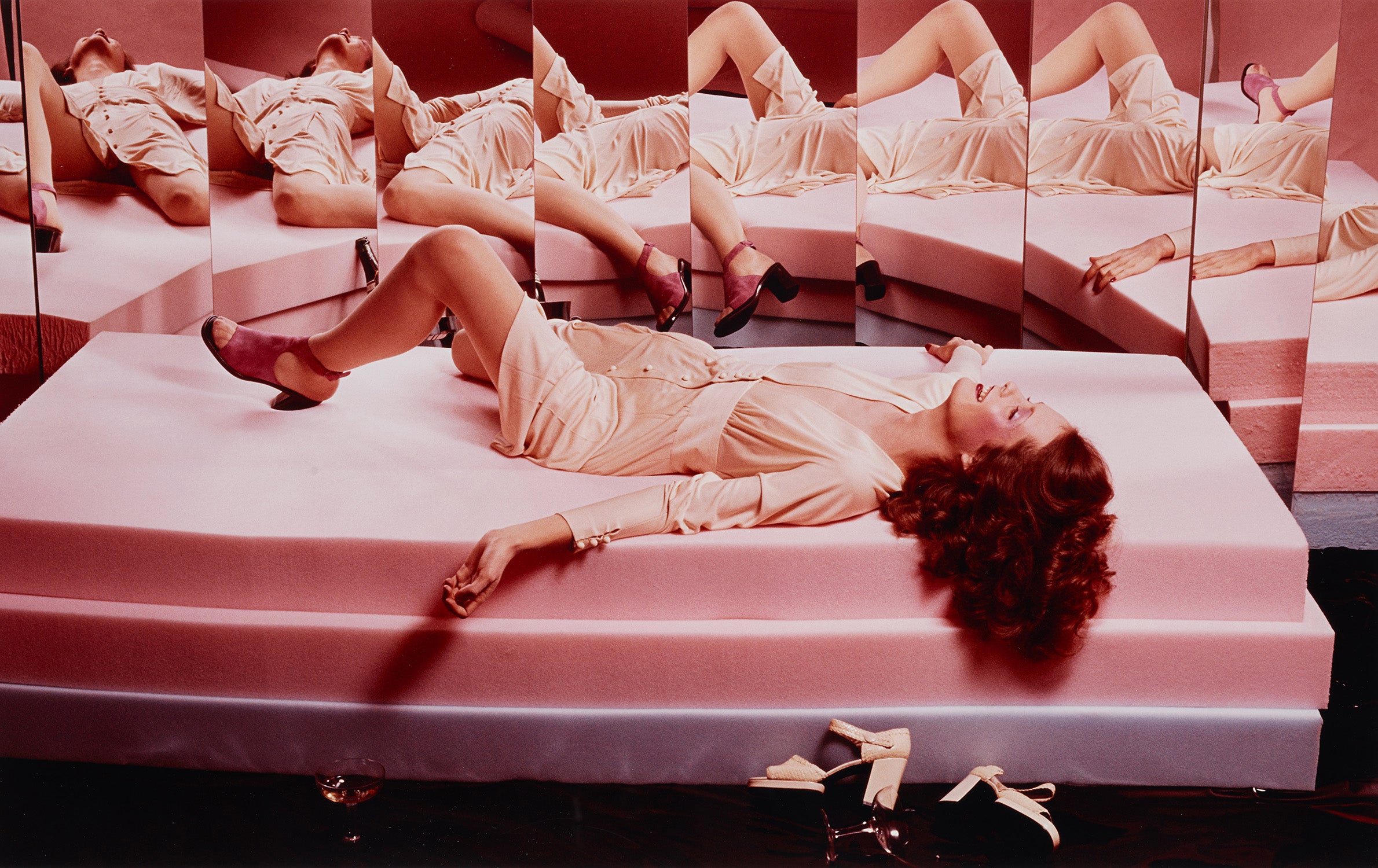 Guy Bourdin　ギイ・ブルダン Guy Bourdin Photographs