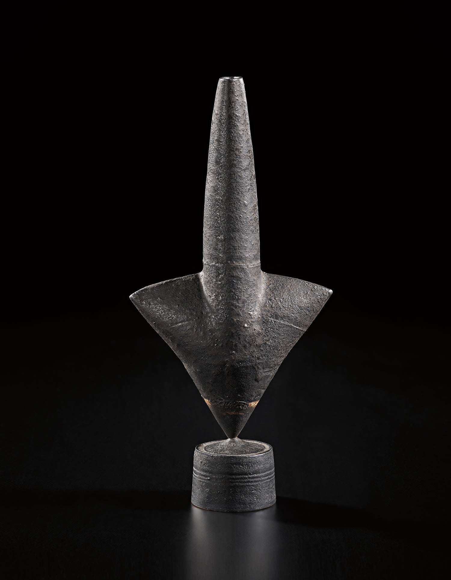 Hans Coper Shape & Space: A New Ceramic Presence