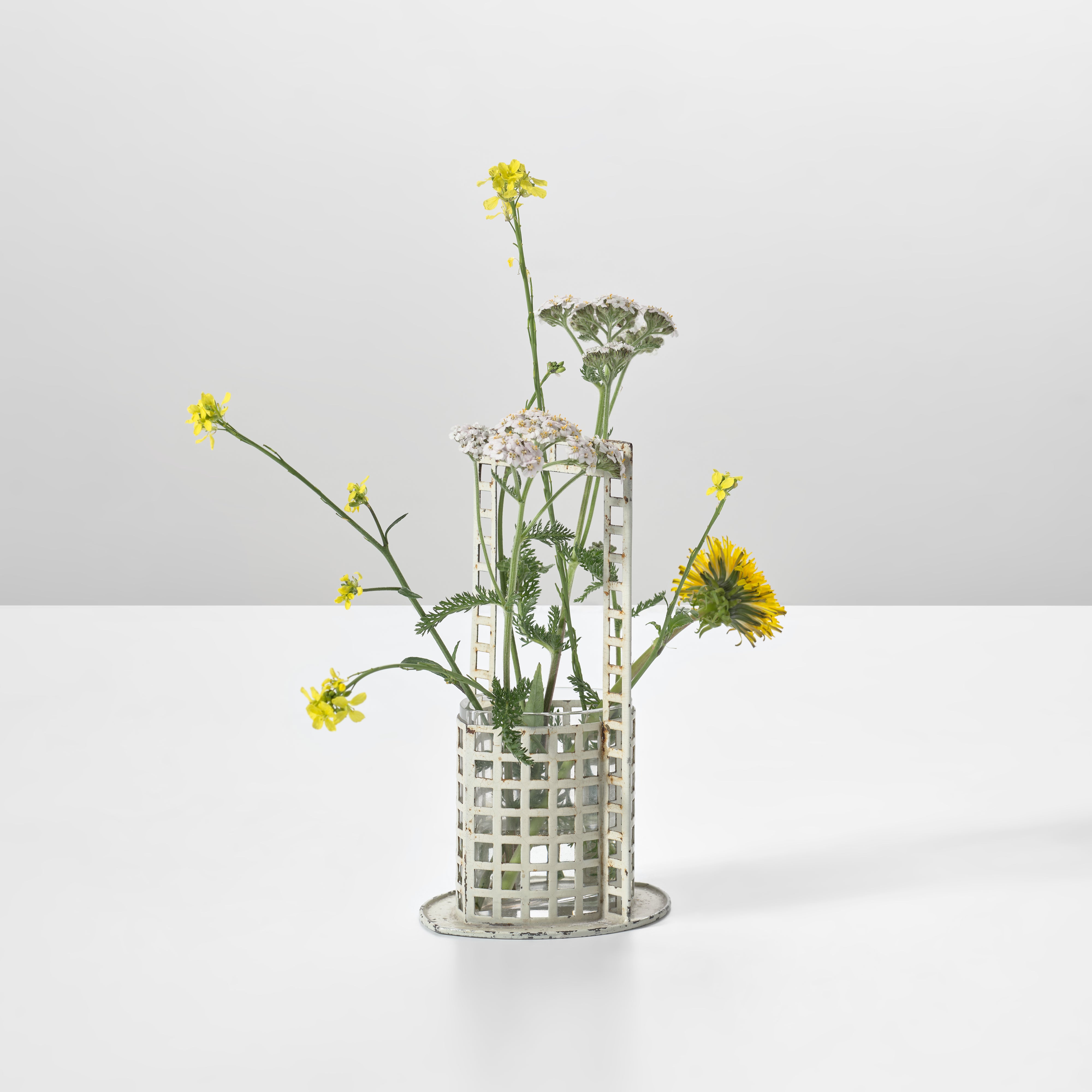 Josef Hoffmannデザインの「Rosenschale」（薔薇のボウル） Josef Hoffmann: Works for Sale, Upcoming Auctions & Past Results