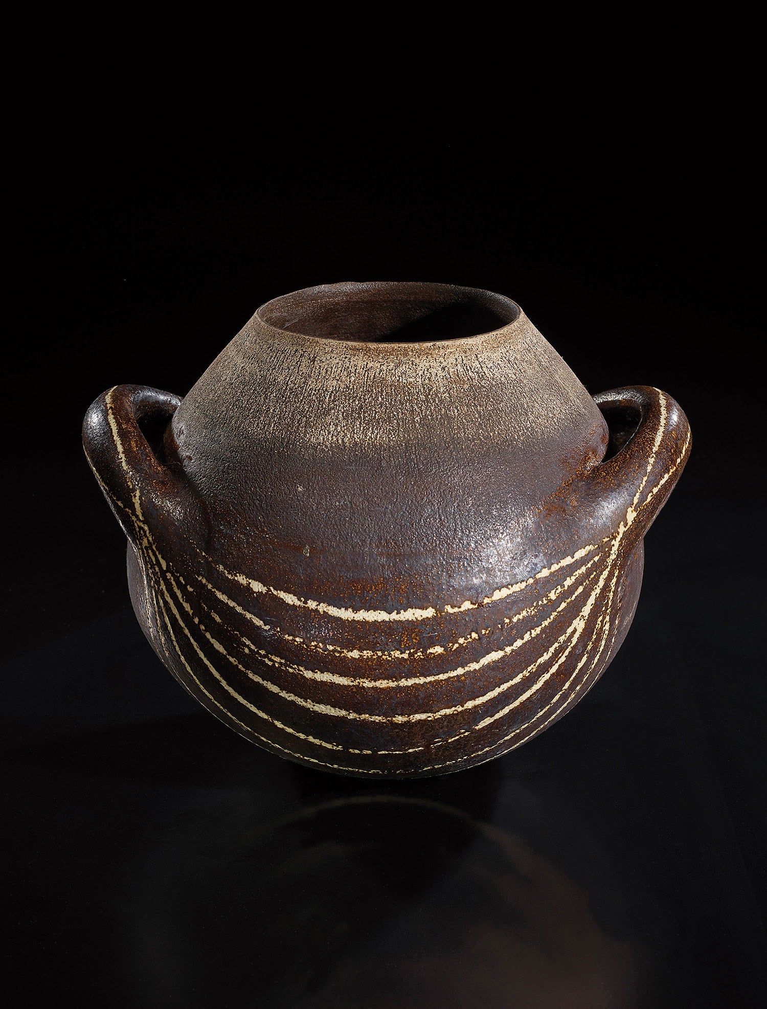 Hans Coper Lucie Rie and Hans Coper: Potter and Artist