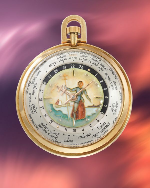 Lot 24: A 1945 Agassiz Watch Co. "Victory Watch – Charles de Gaulle" in 18k yellow gold, included in the Phillips Geneva Watch Auction: XXIII. Estimate: CHF 300,000 - 600,000